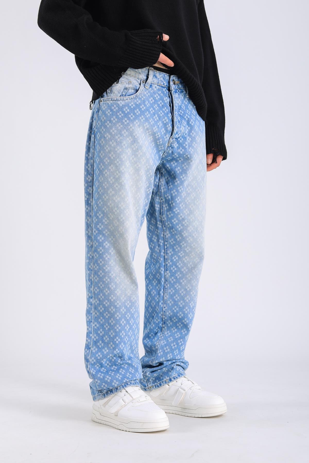 Baggy Embroidered Jean - Light blue P1077