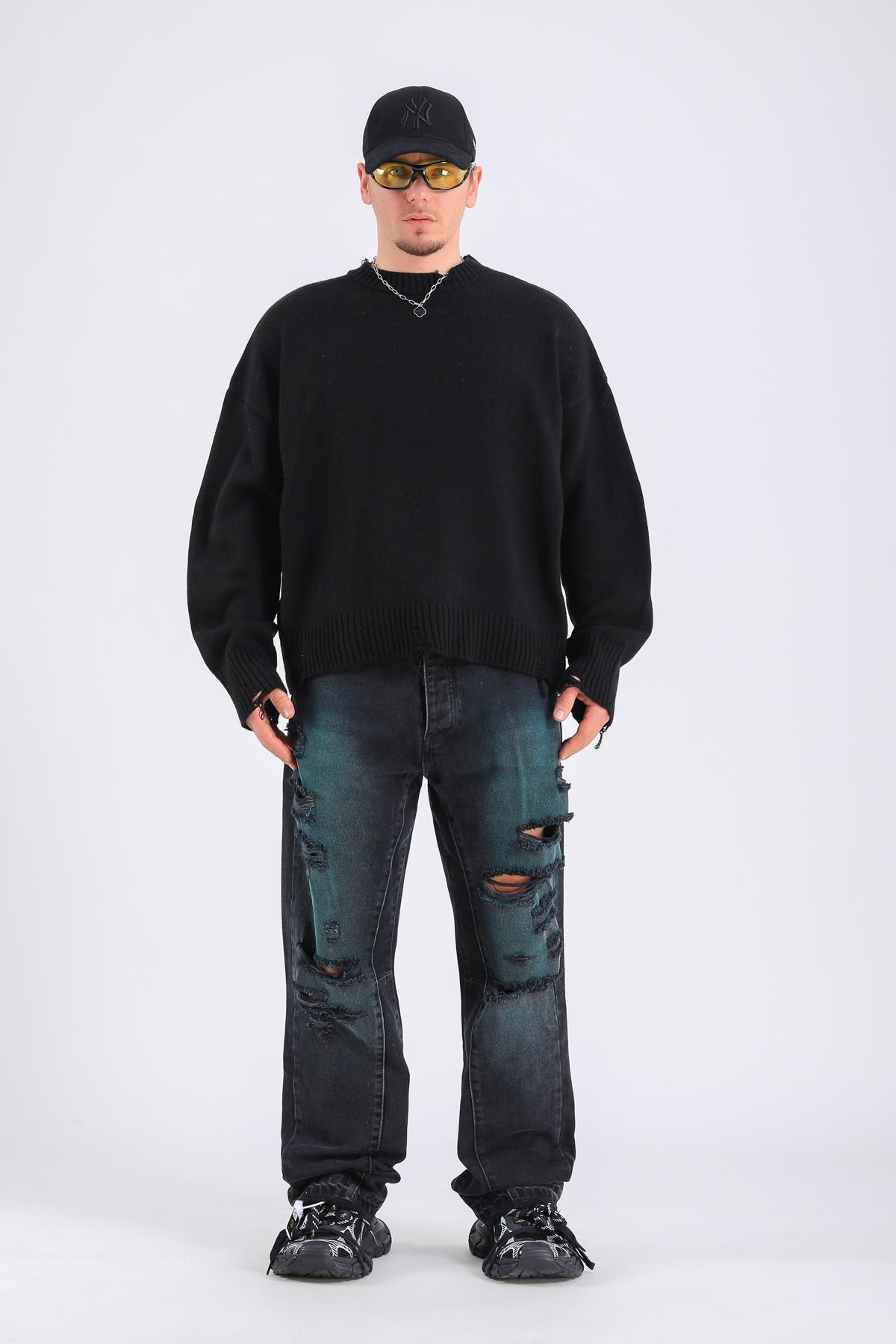 Baggy Torn Jeans - Black P1104