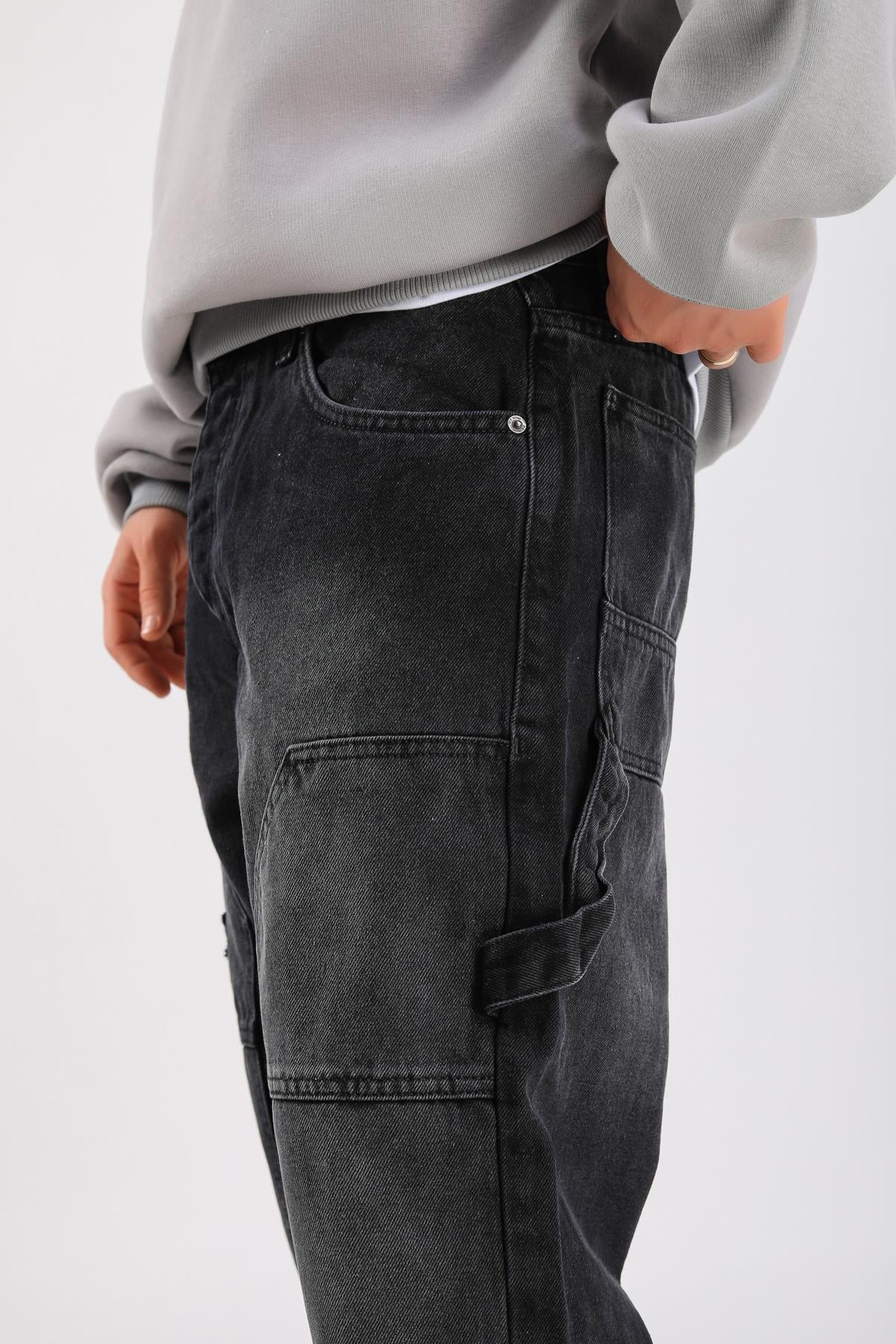 Baggy Torn Patch Jean - Black P1103