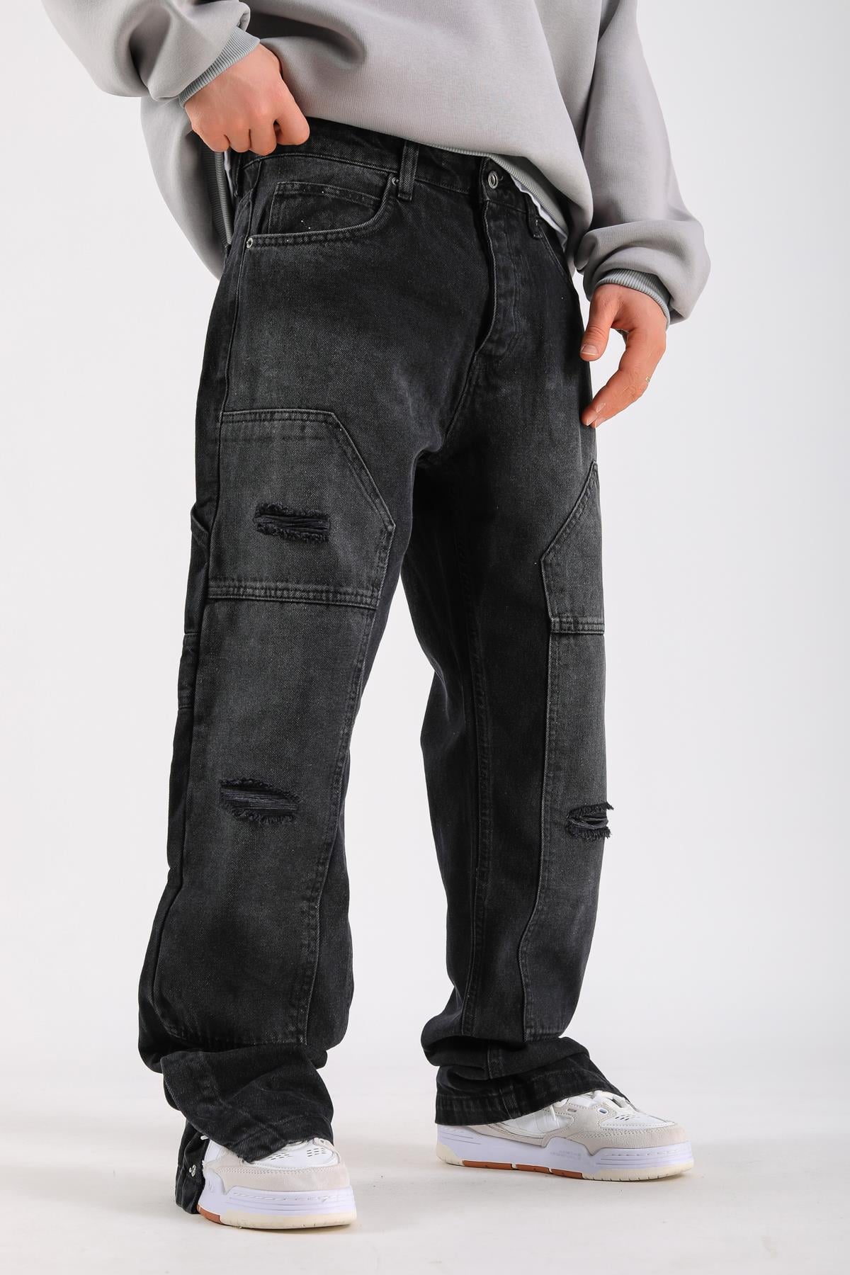 Baggy Torn Patch Jean - Black P1103