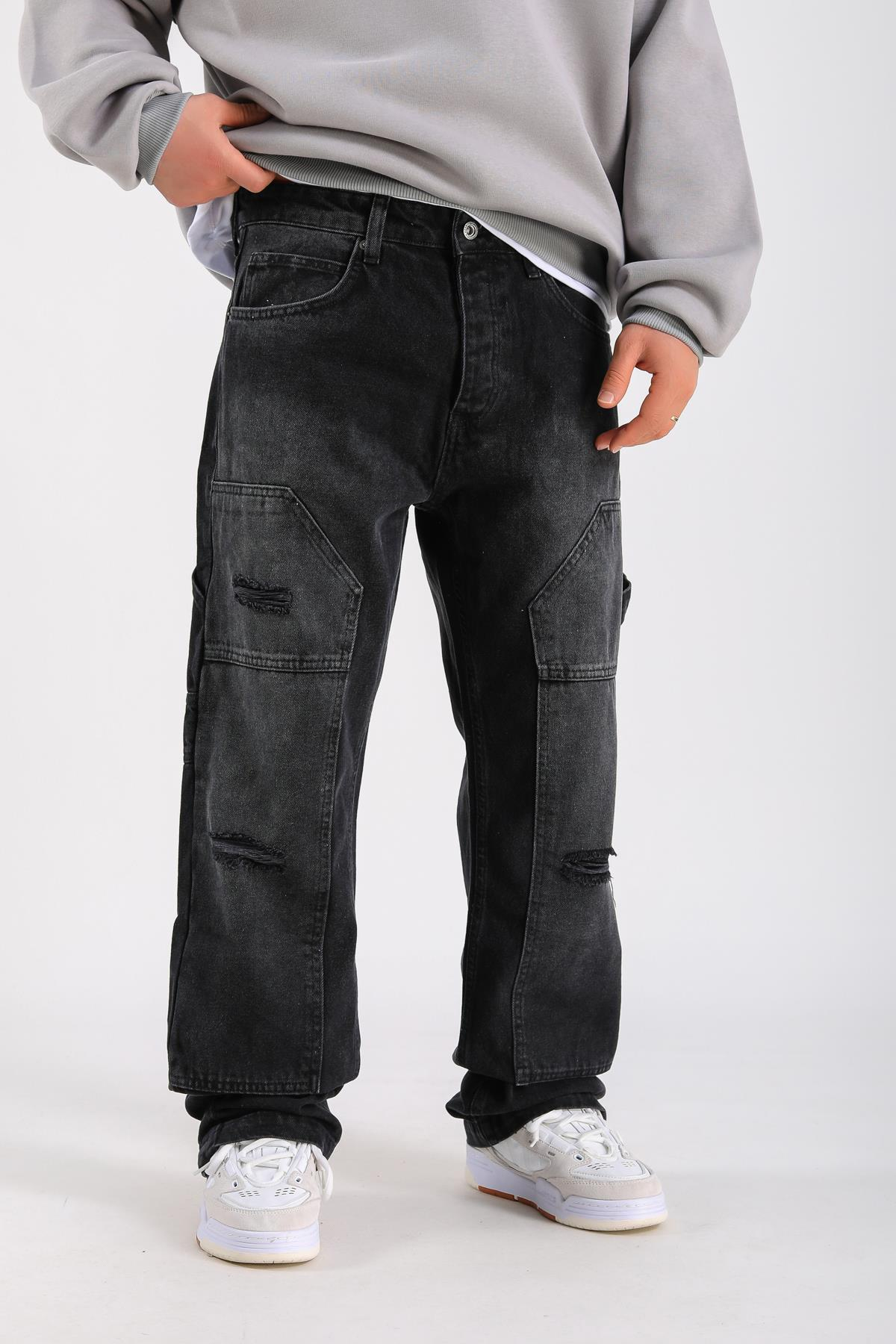 Baggy Torn Patch Jean - Black P1103