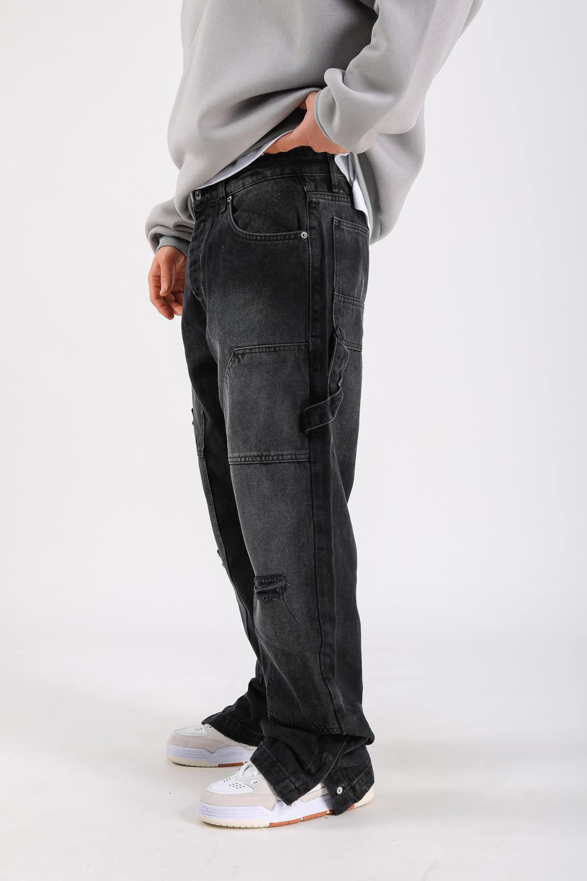 Baggy Torn Patch Jean - Black P1103