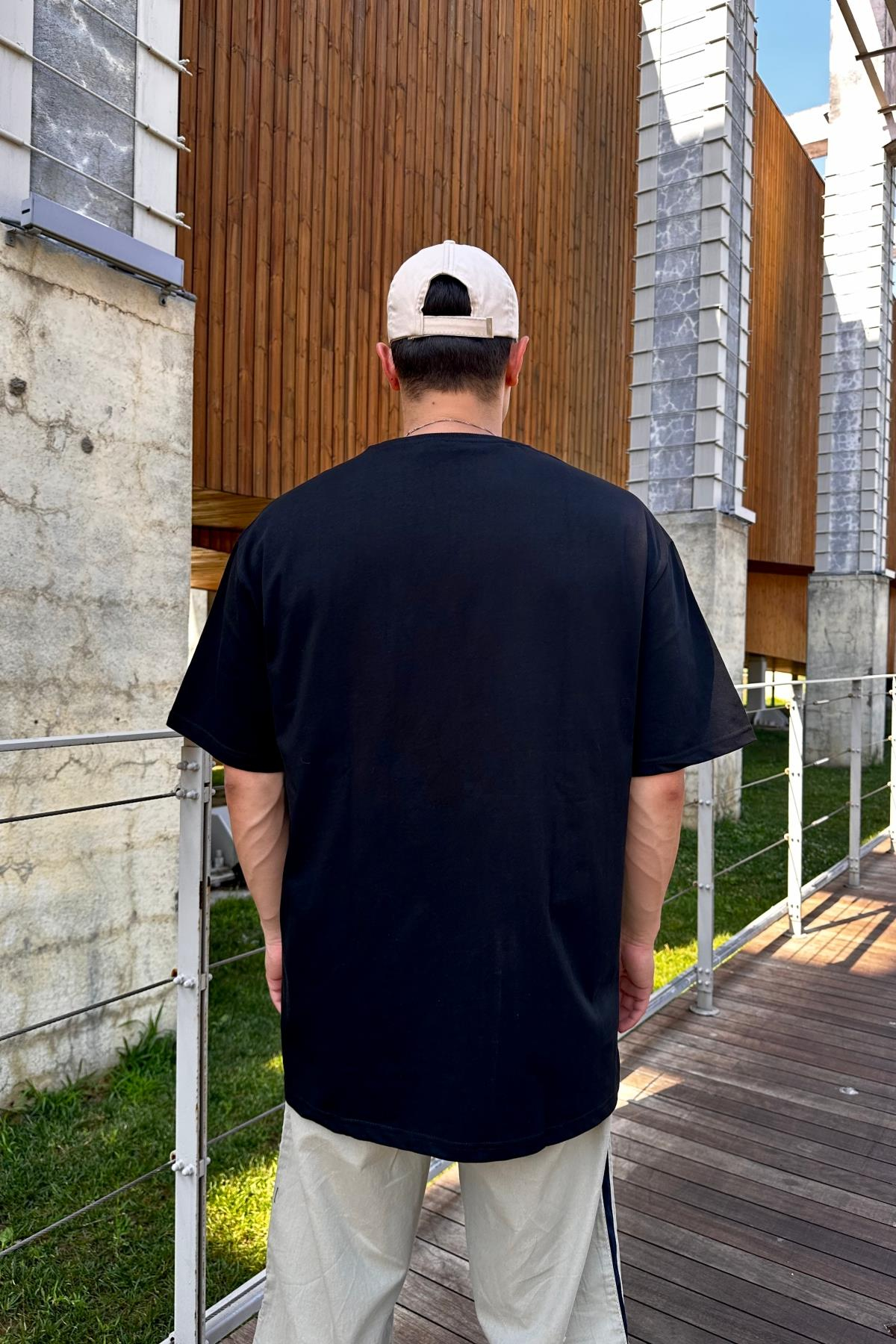 Baskılı Siyah Oversize Tshirt T1152