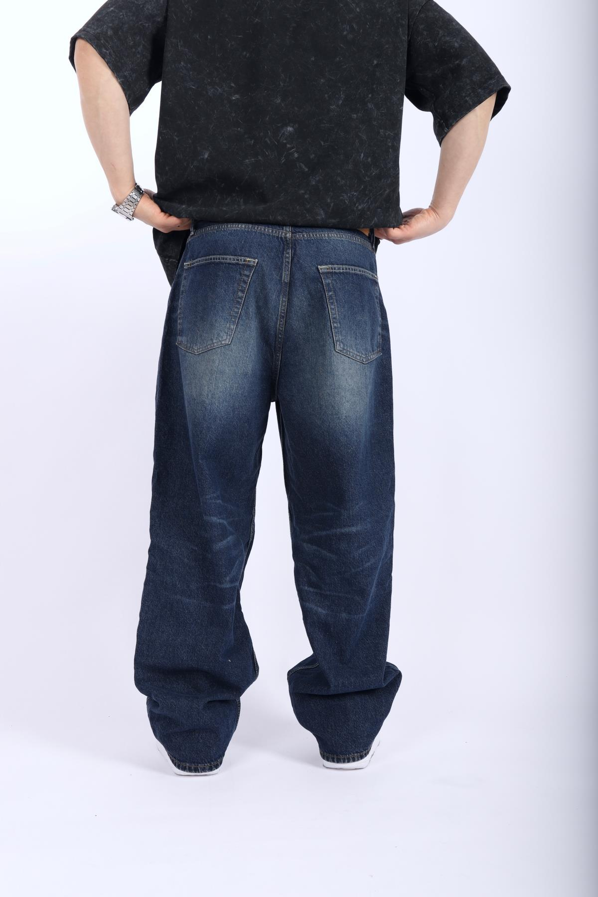 Bdg Acid Wash Baggy Jean P930