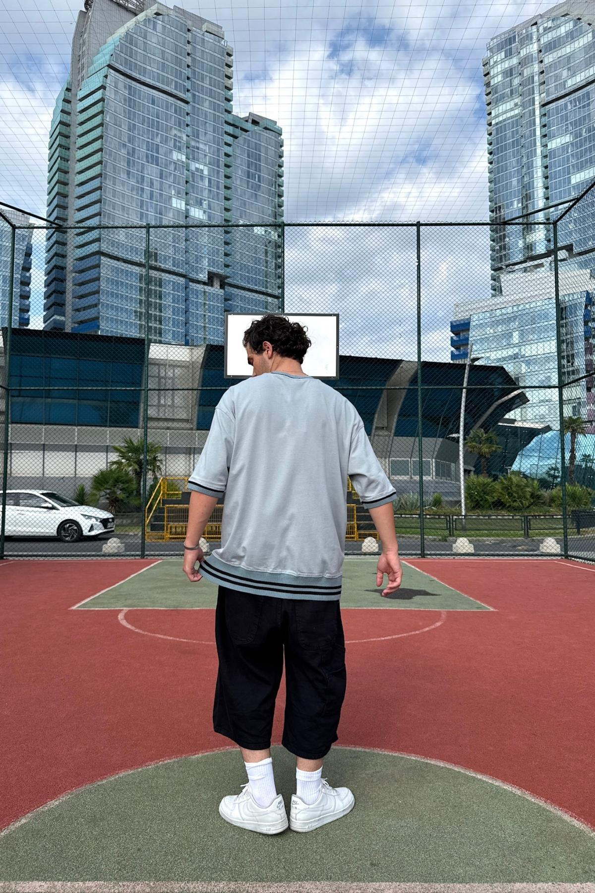Biye Detay Açık Mavi Memories Nakışlı Oversize Tshirt JC01