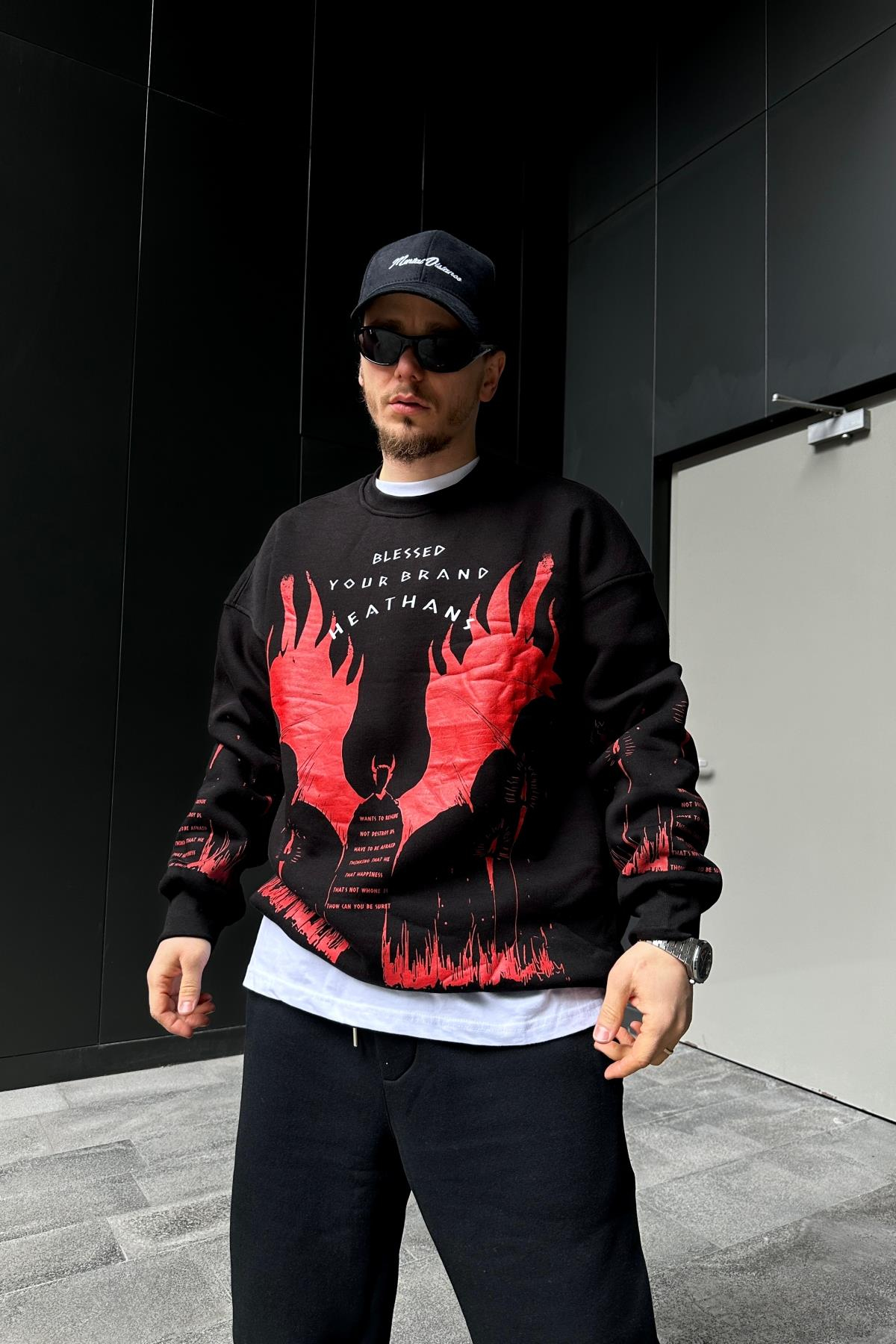 Blessed Baskılı Siyah Oversize Sweatshirt SW1084