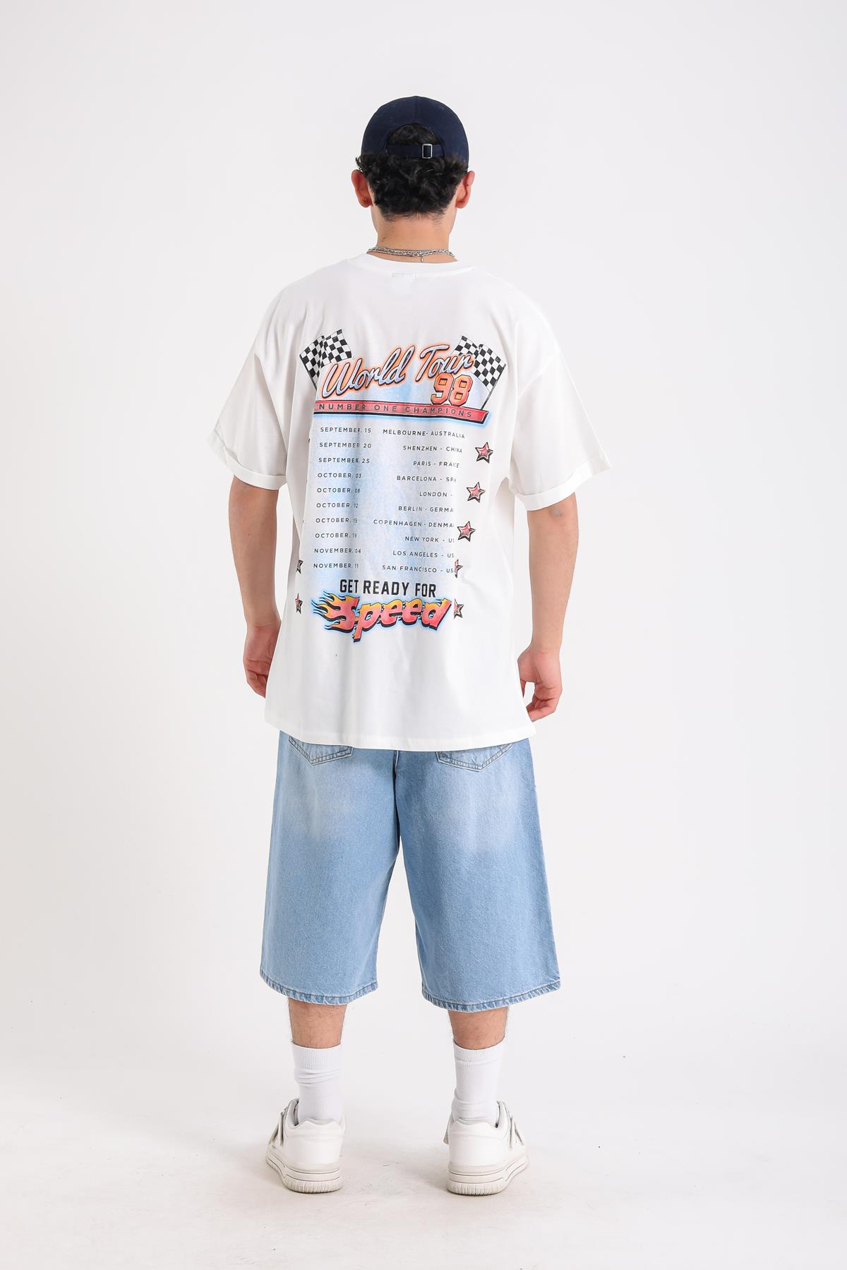 Born Baskılı Racing Oversize Krem Tshirt