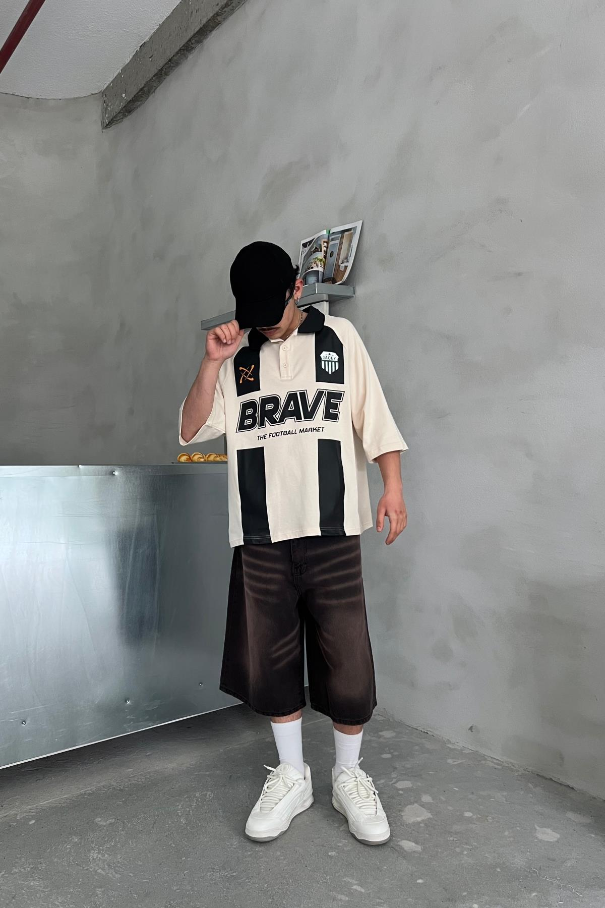 Brave Baskılı Krem Oversize Polo Yaka Tshirt