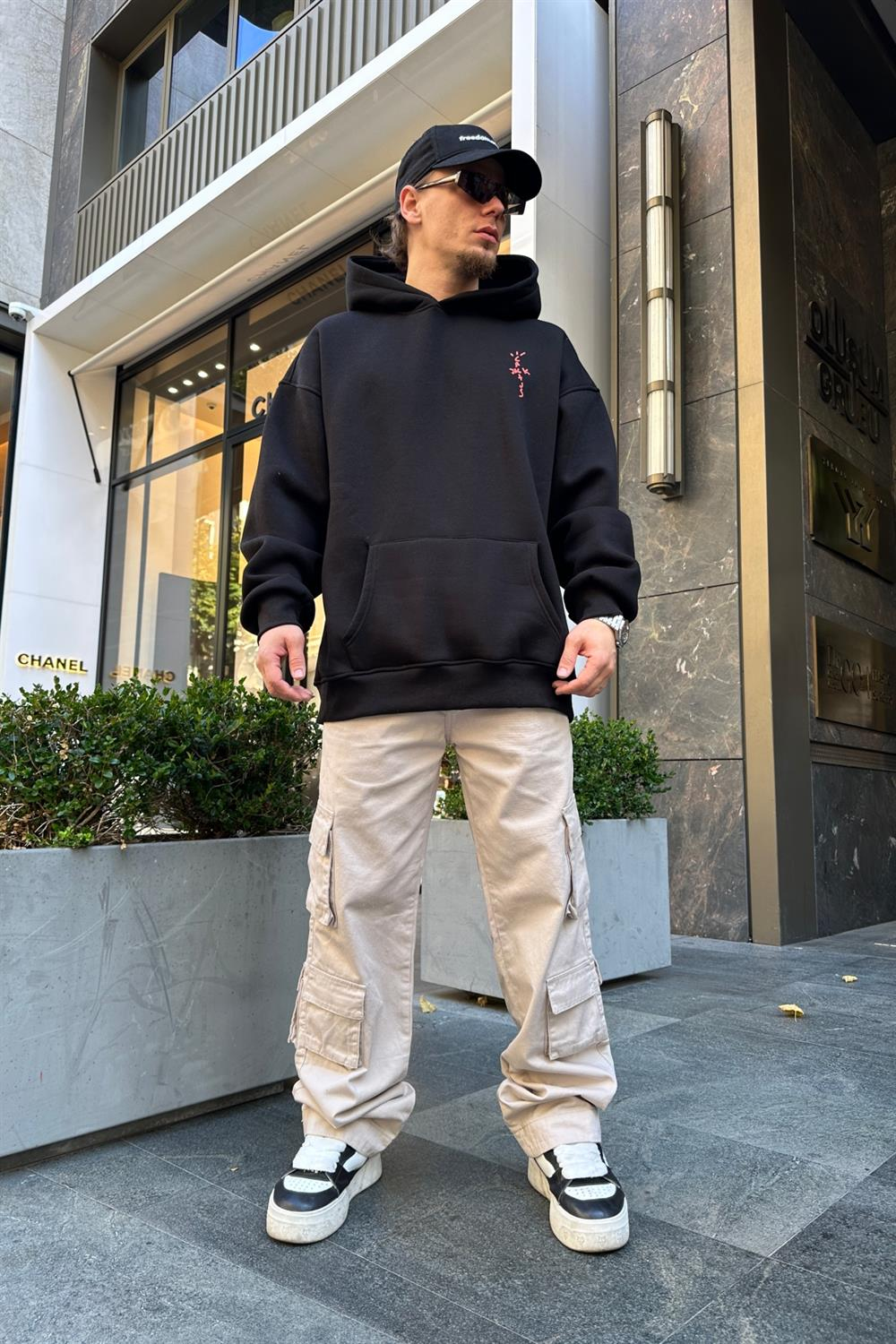 Cactus Baskılı Siyah Oversize Sweatshirt SW924