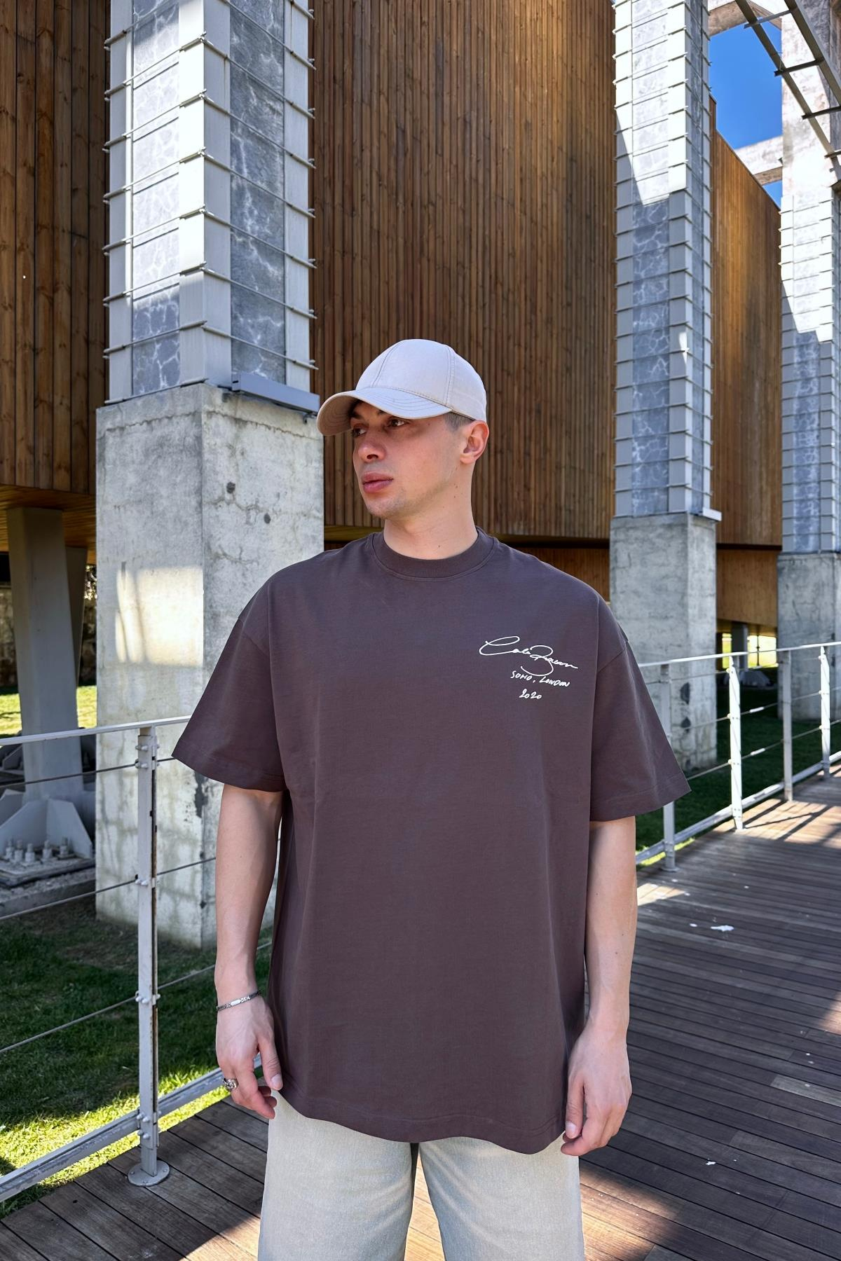 CB Soho Nakışlı Kahve Oversize Tshirt T1042
