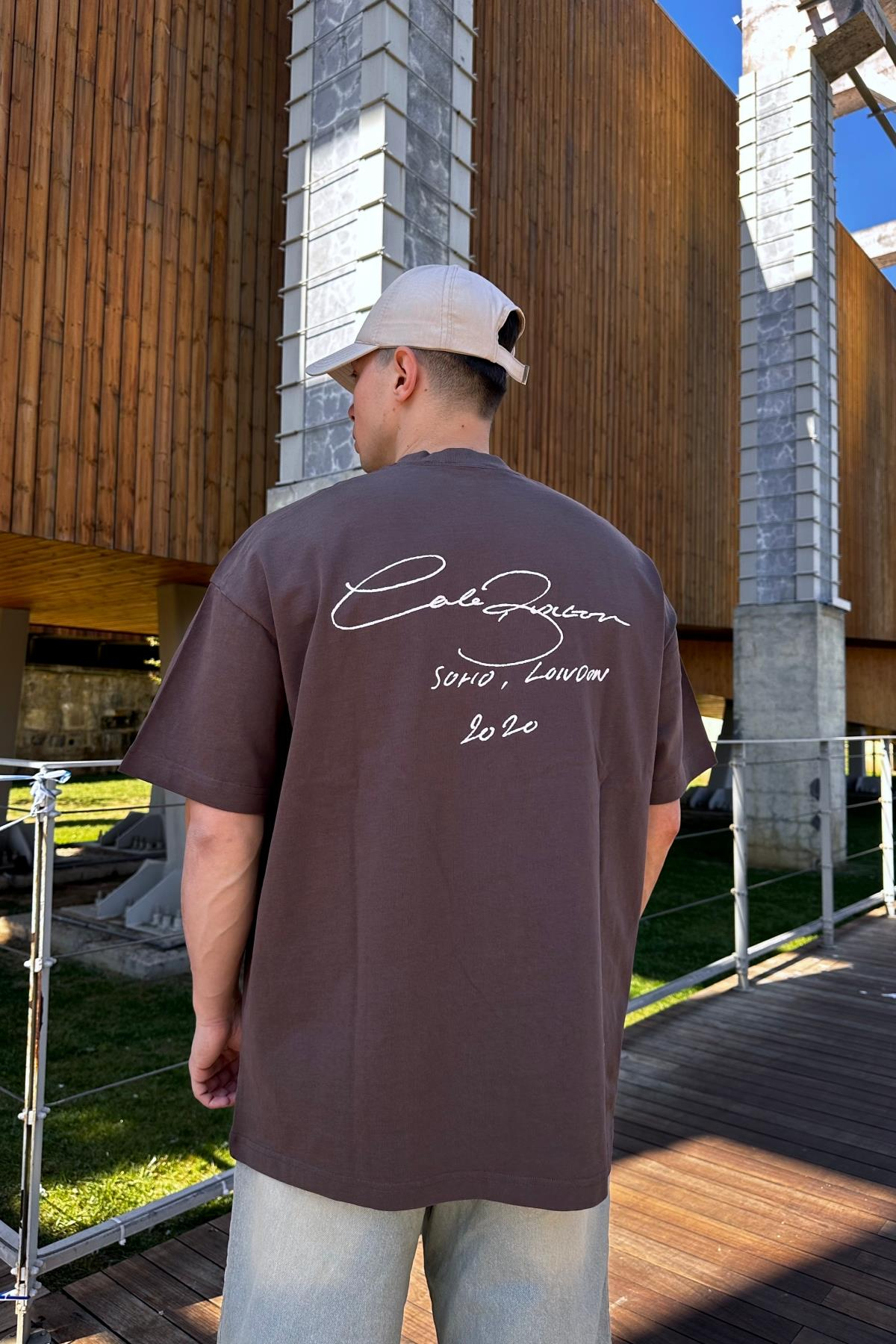 CB Soho Nakışlı Kahve Oversize Tshirt T1042