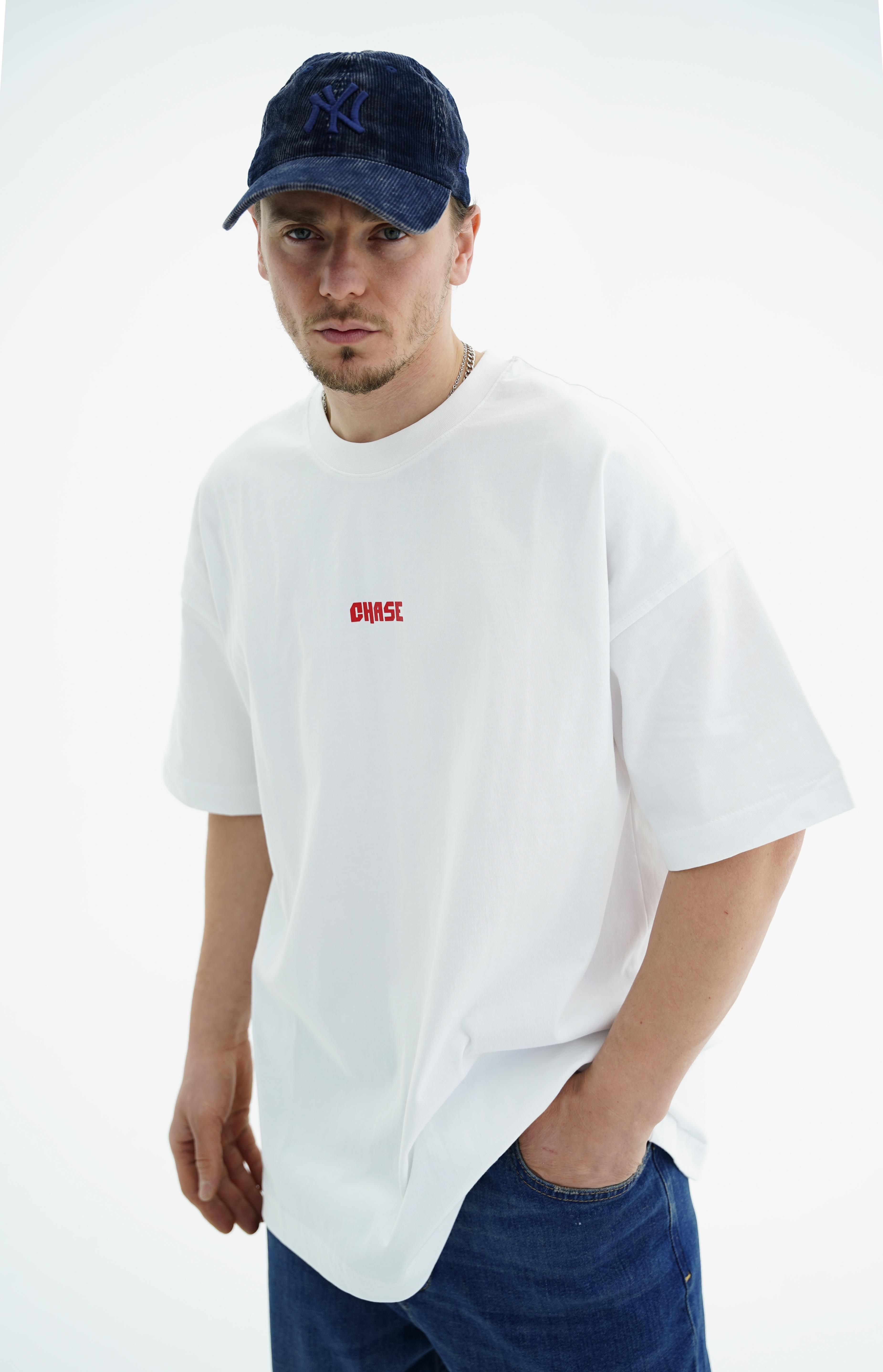 Chase Baskılı Beyaz Oversize Tshirt JC01 25Y88