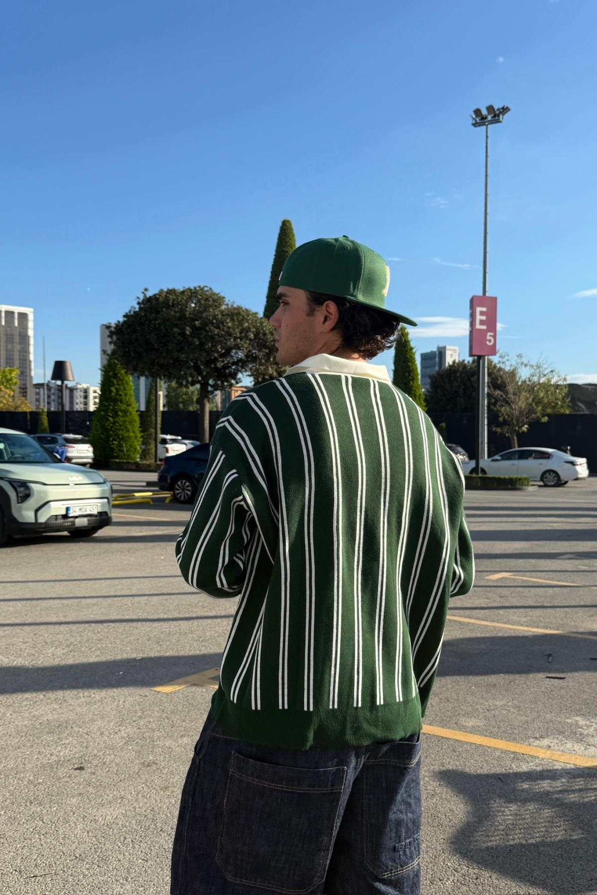 Çizgili Polo Yaka Yeşil Oversize Kazak PM01