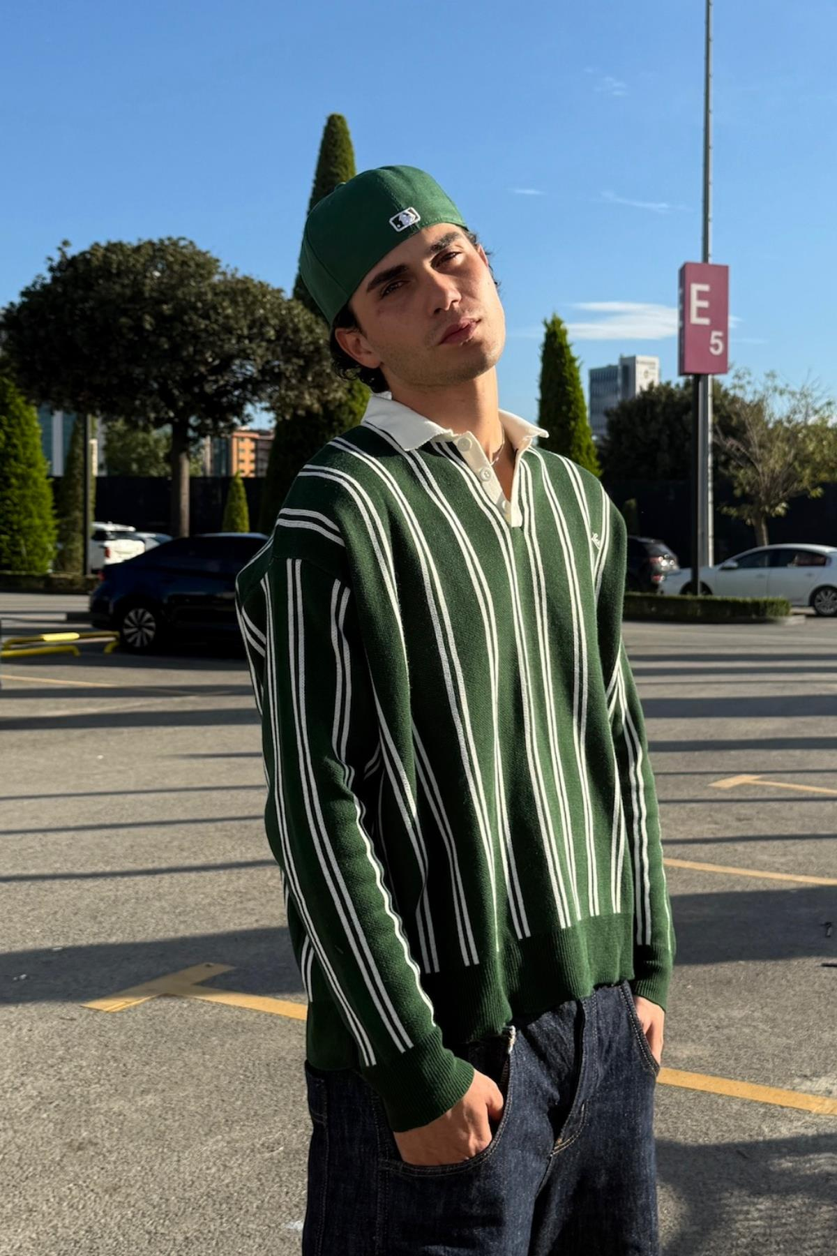 Çizgili Polo Yaka Yeşil Oversize Kazak PM01