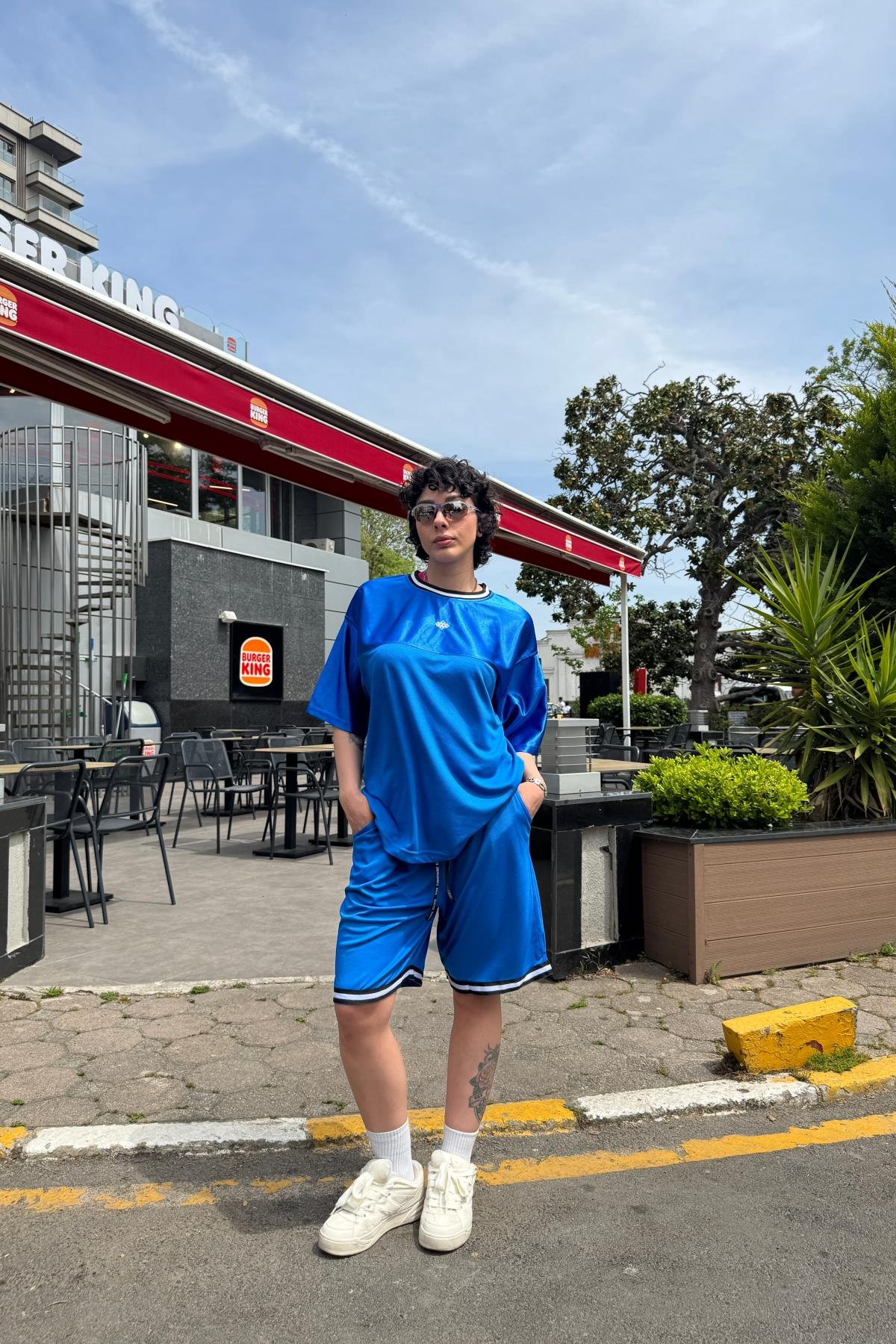 Couture Nakışlı Şerit Detay Mavi File Oversize Forma Tshirt