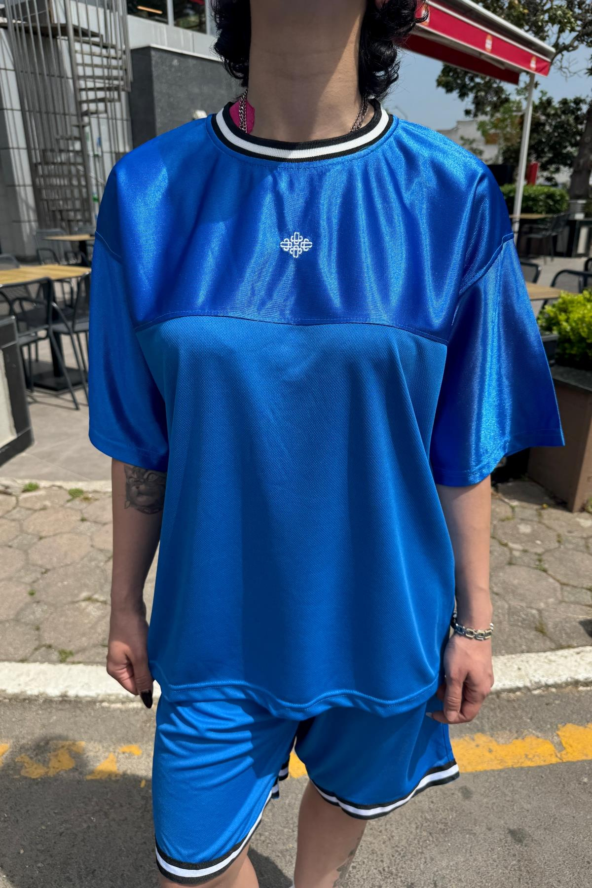 Couture Nakışlı Şerit Detay Mavi File Oversize Forma Tshirt