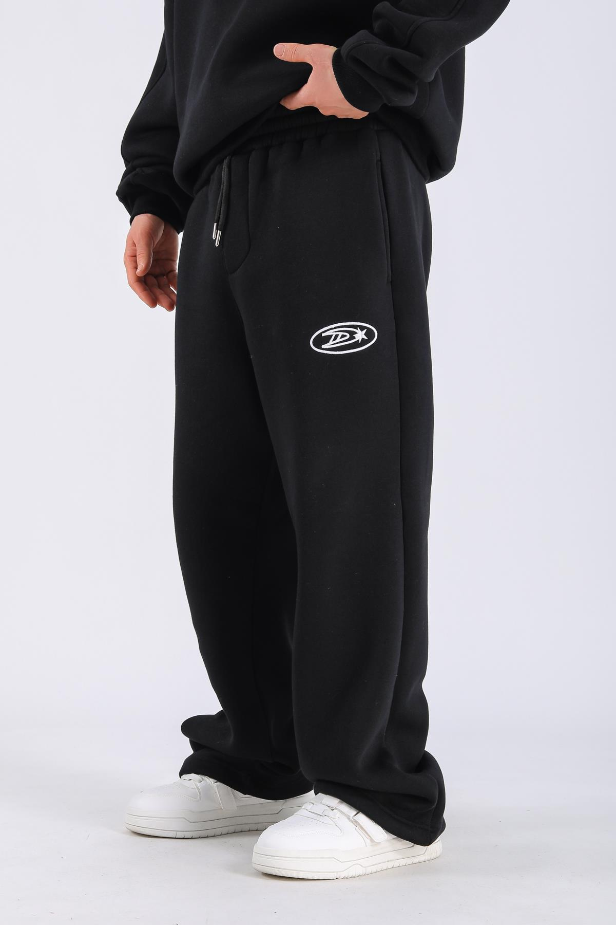 D Nakışlı Siyah Basic Eşofman ESF555