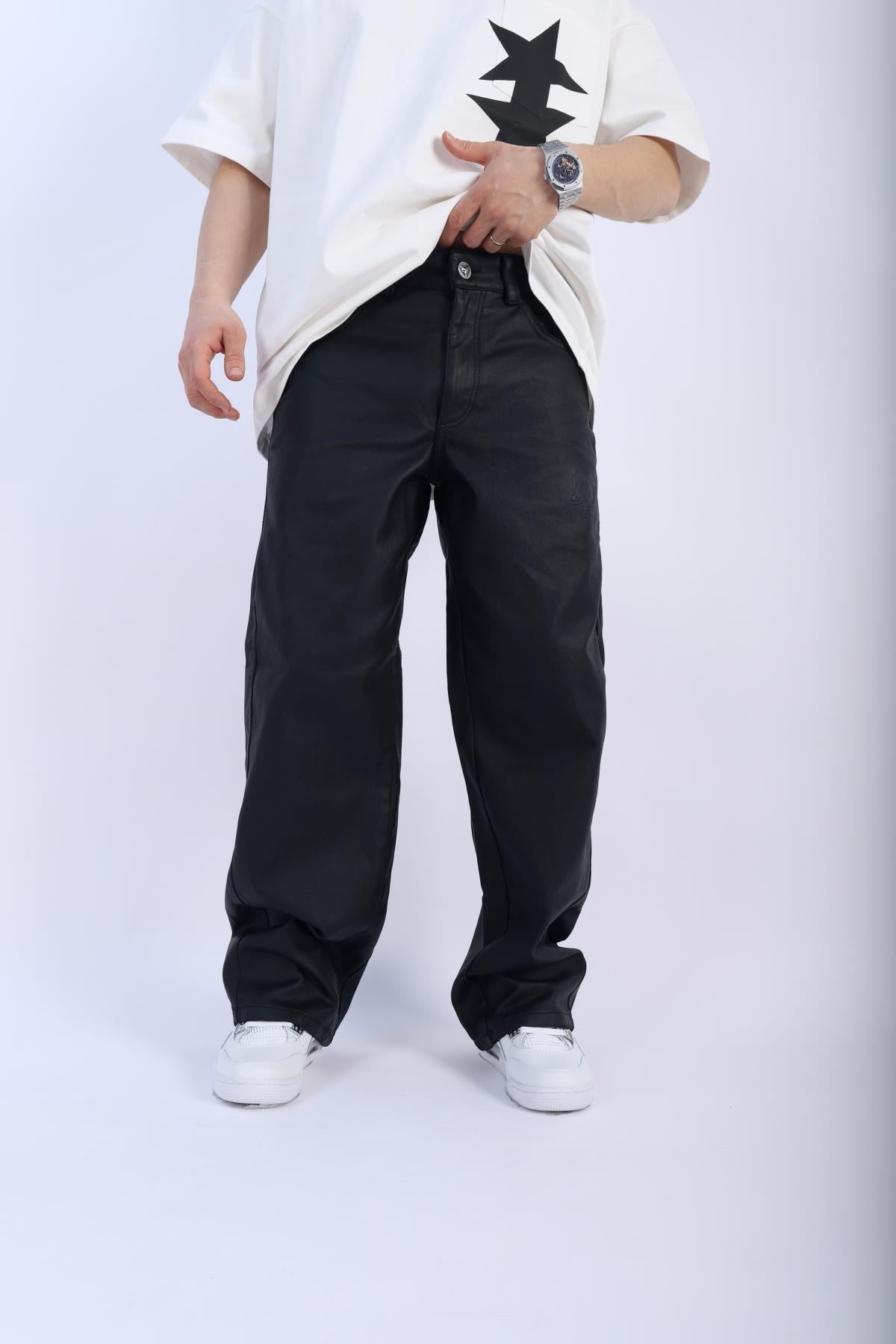 Deri Görünümlü Siyah Mumlu Pantolon P907