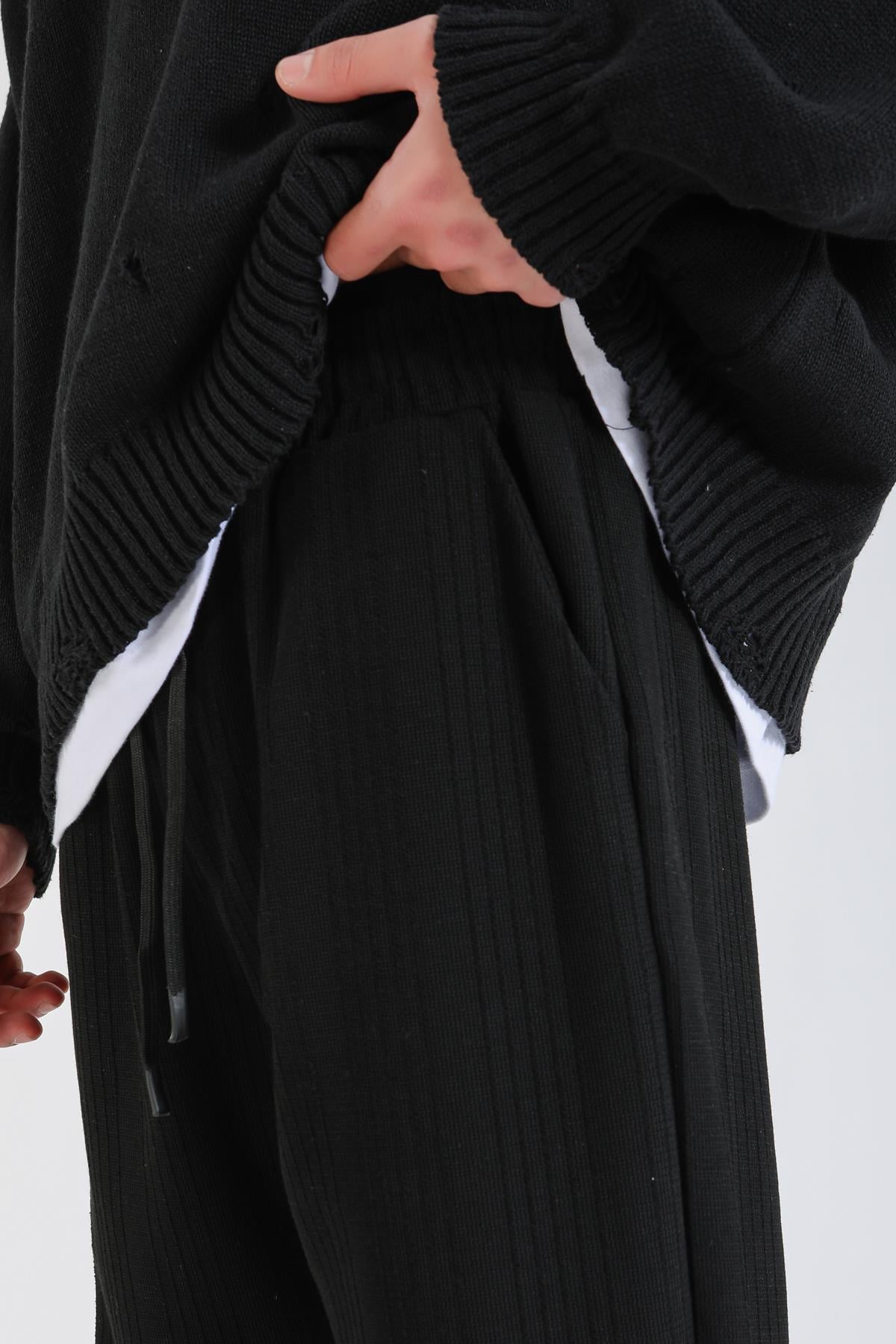 Desenli İnce Kumaş Siyah Pantolon P1148