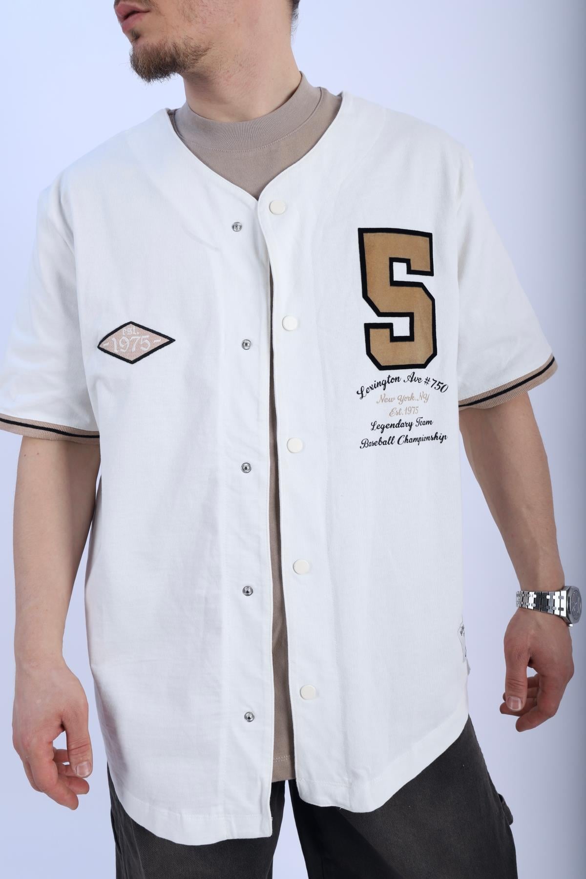 Düğmeli Krem Patch Detay Oversize Tshirt T932