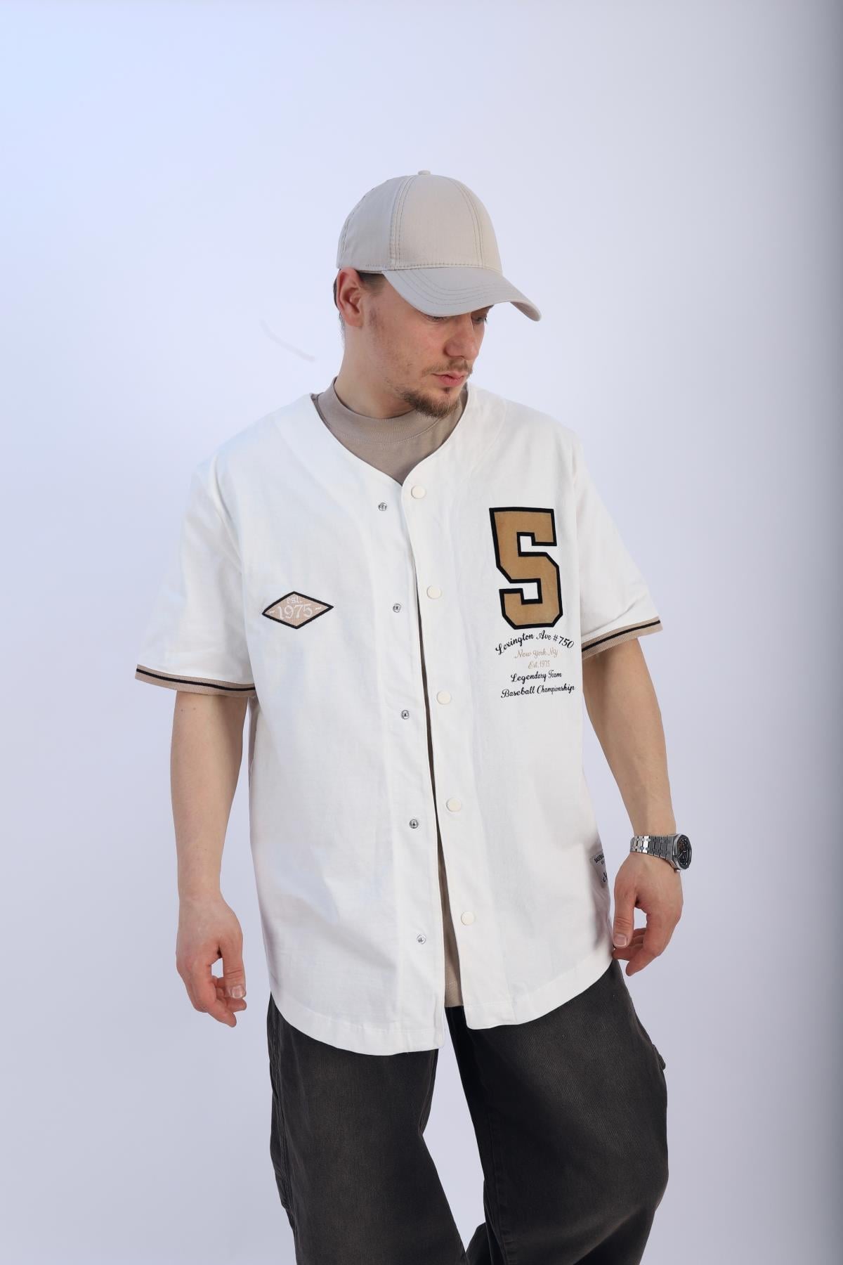 Düğmeli Krem Patch Detay Oversize Tshirt T932
