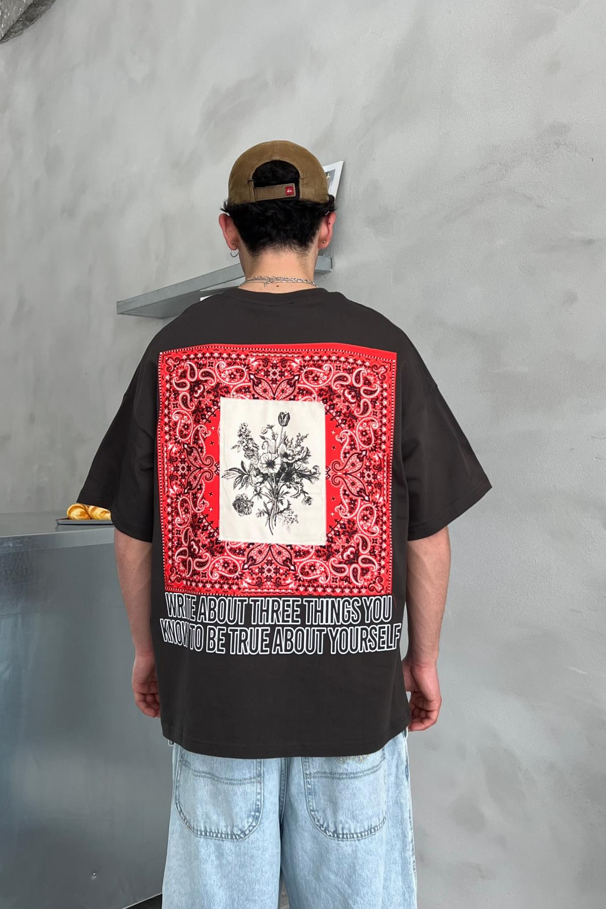 Etnik Desen Füme Oversize Patch Detay Tshirt