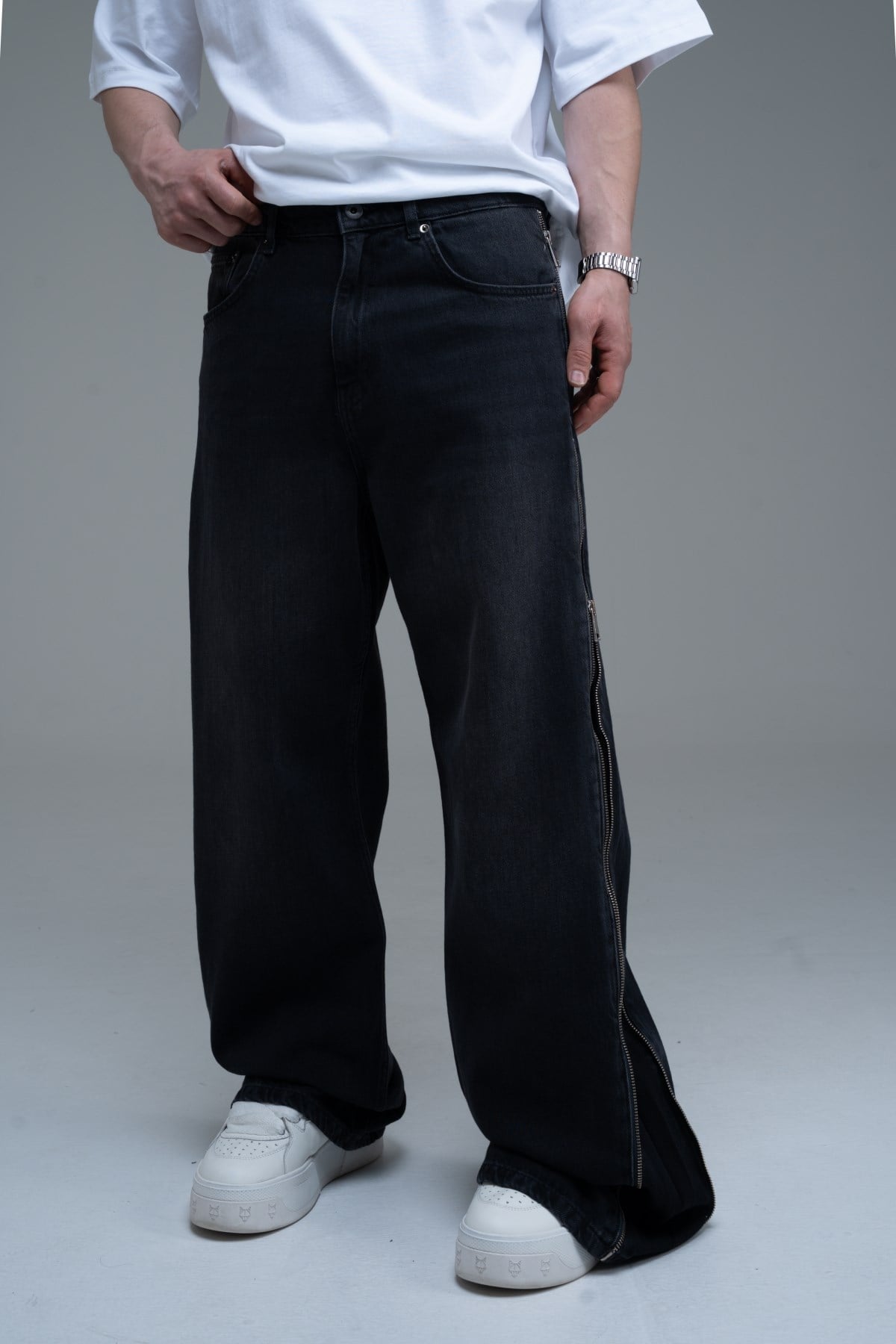 Fermuar Detay Siyah Baggy Jean