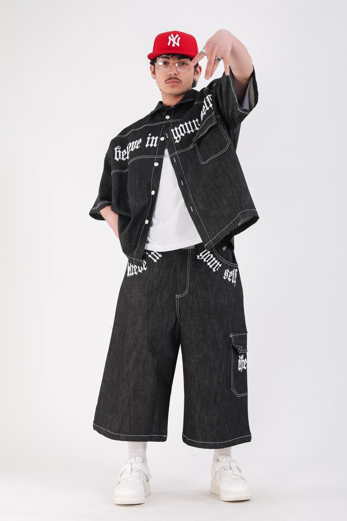 Füme Nakış Detay Oversize Jean Şort