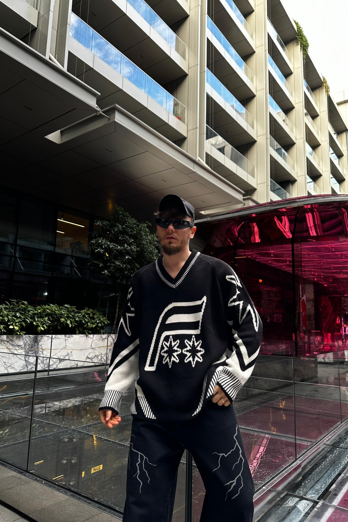 Fundayz Siyah Oversize Kazak SW1073