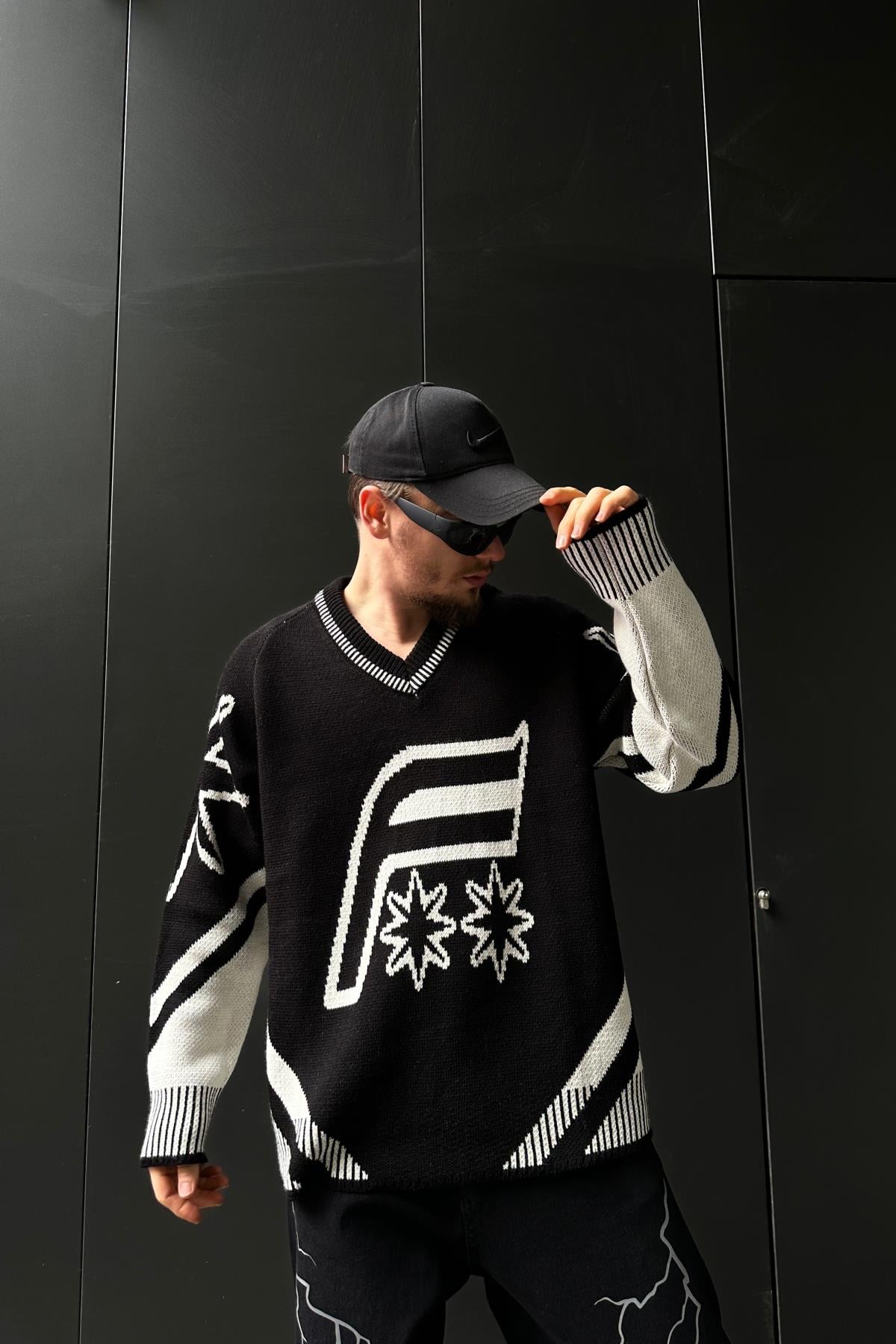 Fundayz Siyah Oversize Kazak SW1073