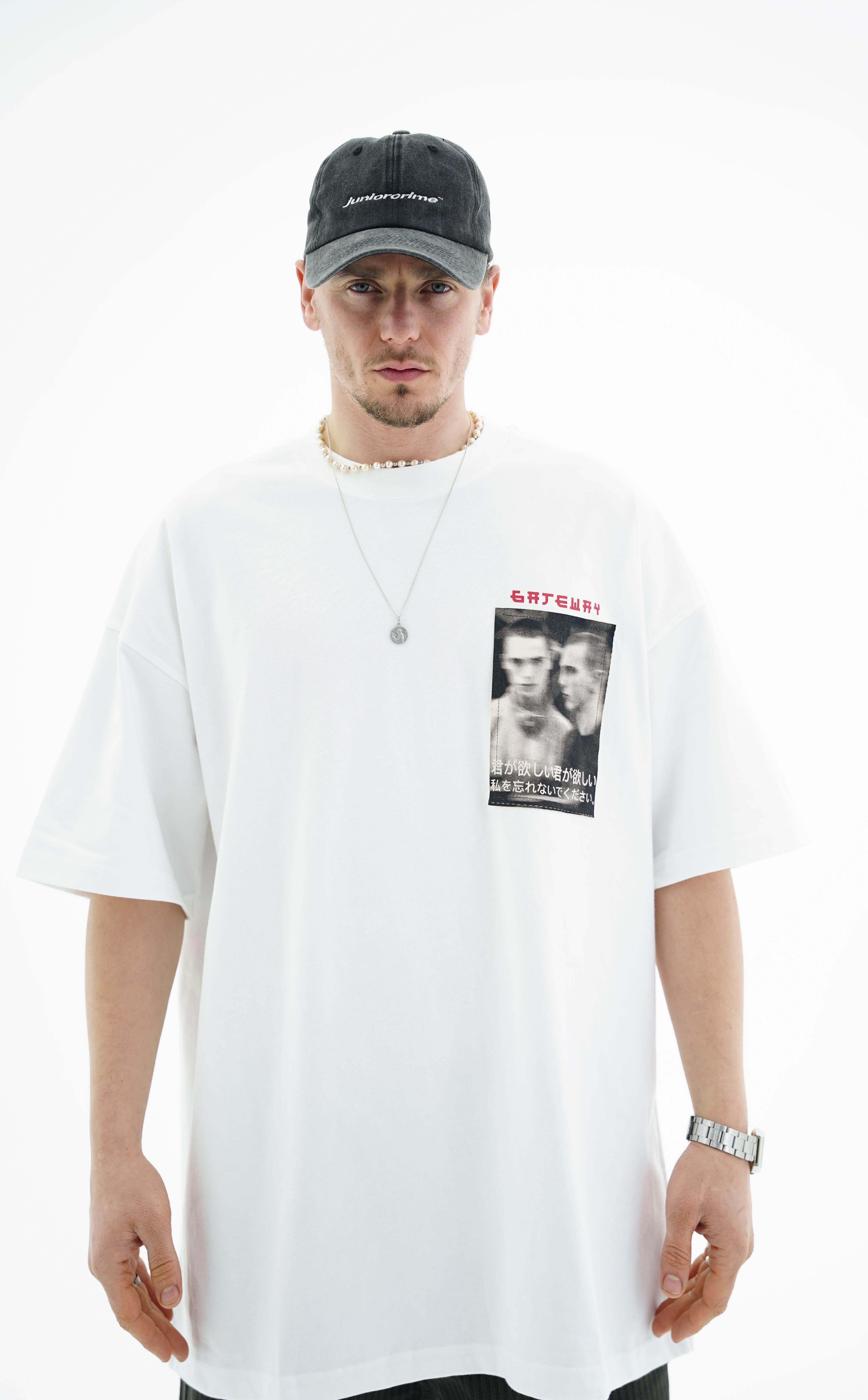 Gate Baskılı Beyaz Oversize Tshirt JC01 25Y91