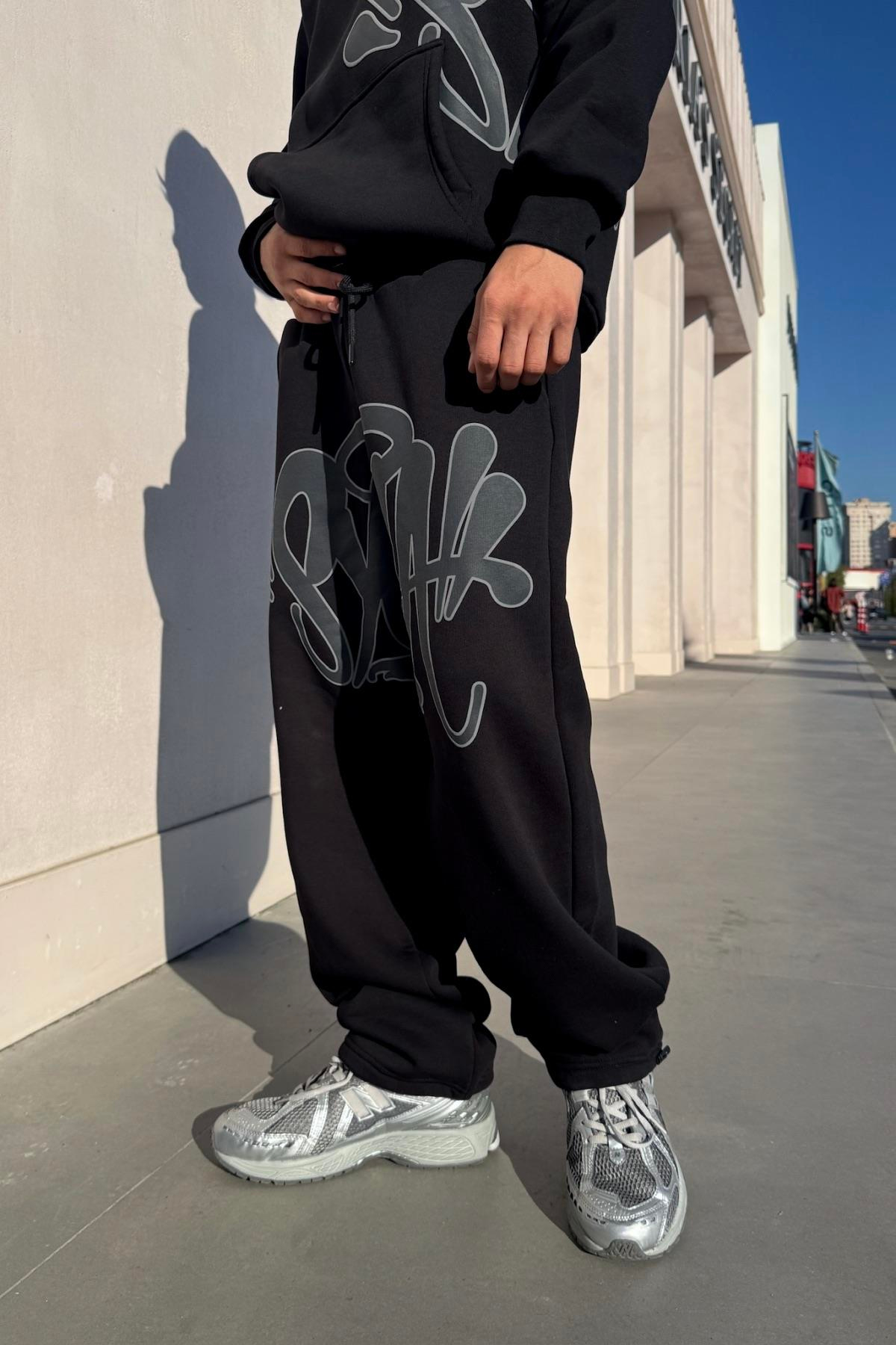 Graffiti Baskılı Siyah Baggy Eşofman Altı
