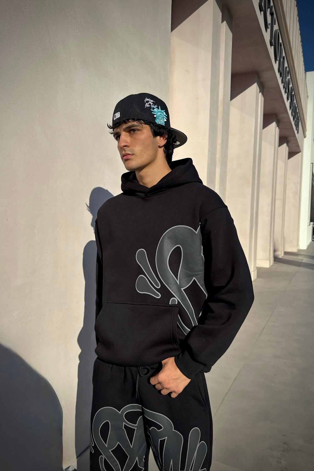 Graffiti Baskılı Siyah Oversize Hoodie