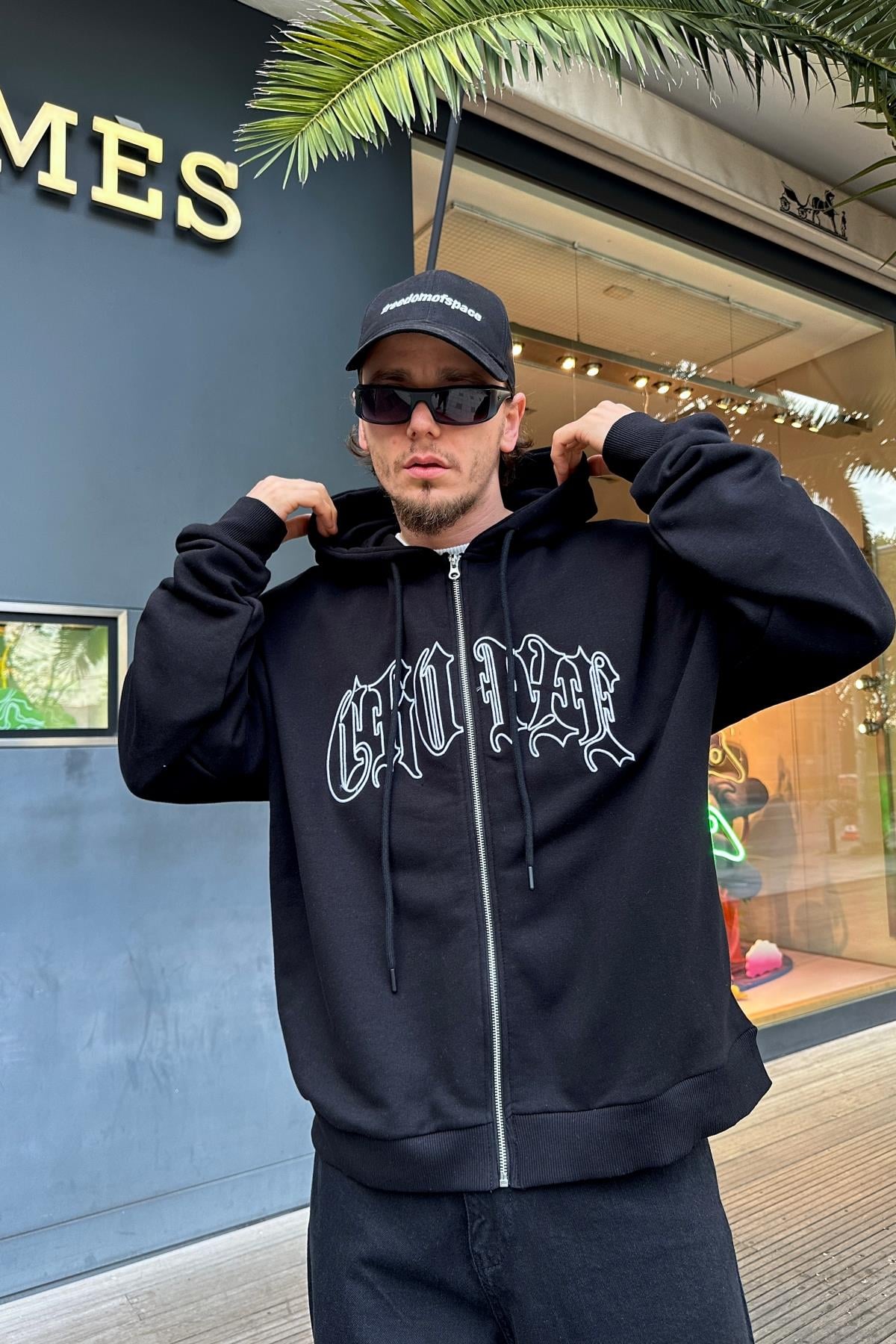 Graffiti Baskılı Siyah Oversize Zipper Sweatshirt SW993