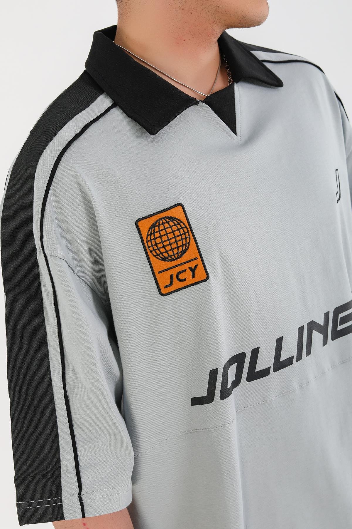 Gri Polo Yaka Baskılı Oversize Jolliness Tshirt