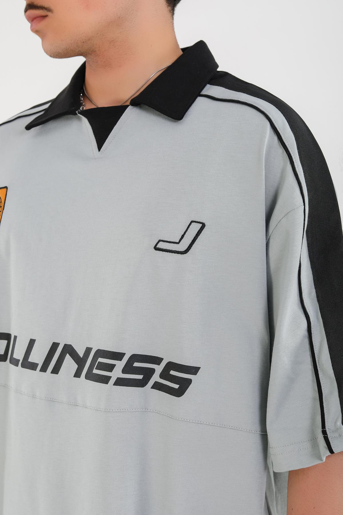 Gri Polo Yaka Baskılı Oversize Jolliness Tshirt