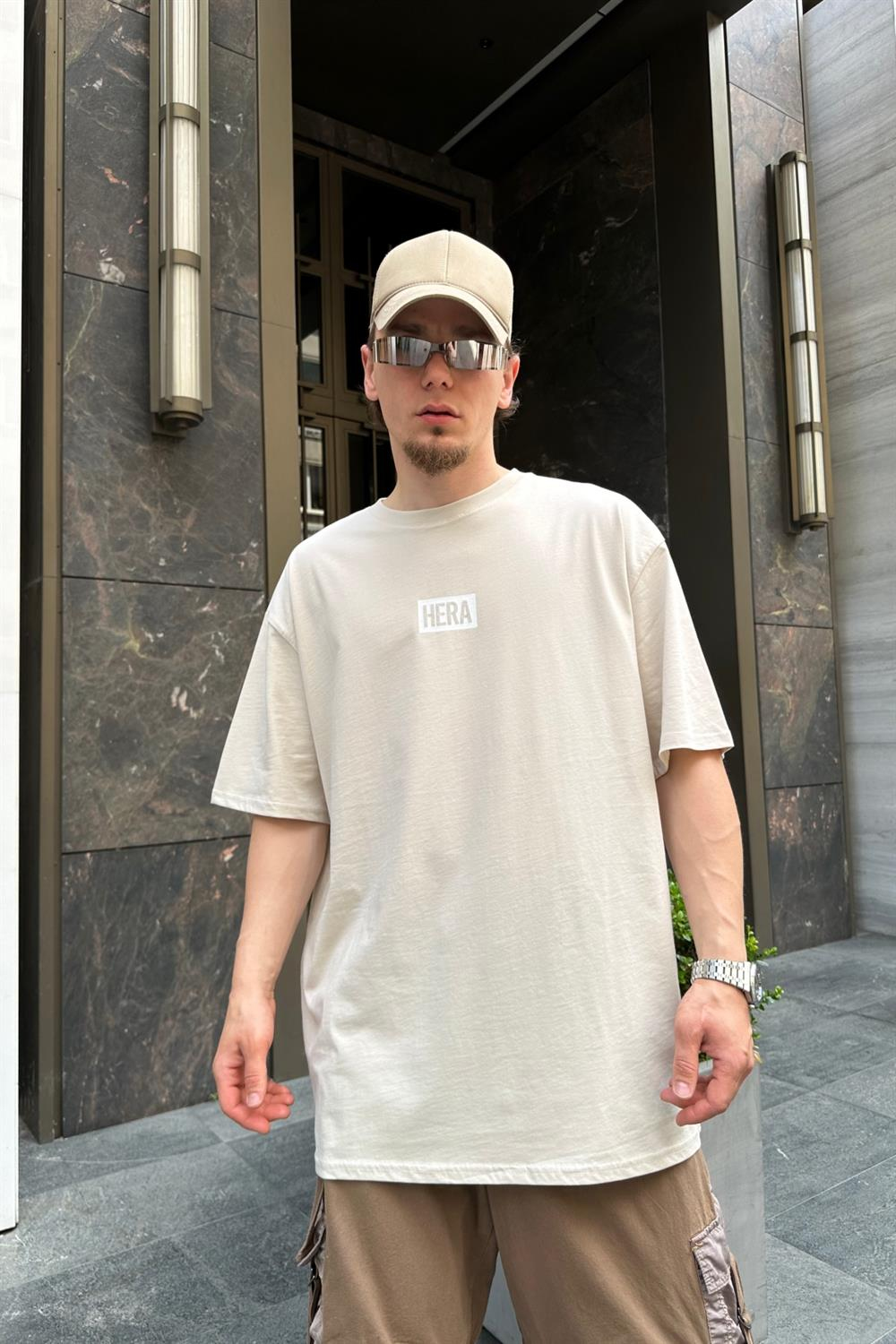 Hera Baskılı Krem Oversize Basic Tshirt T762