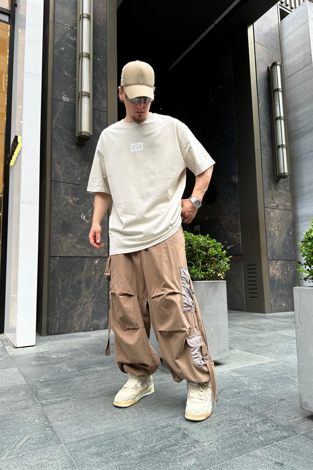 Hera Baskılı Krem Oversize Basic Tshirt T762