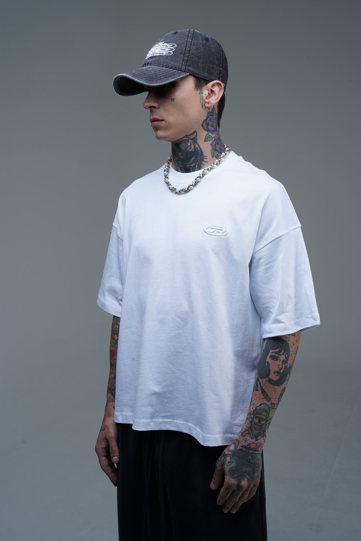 JR Logo Beyaz Boxy Fit Oversize Tshirt