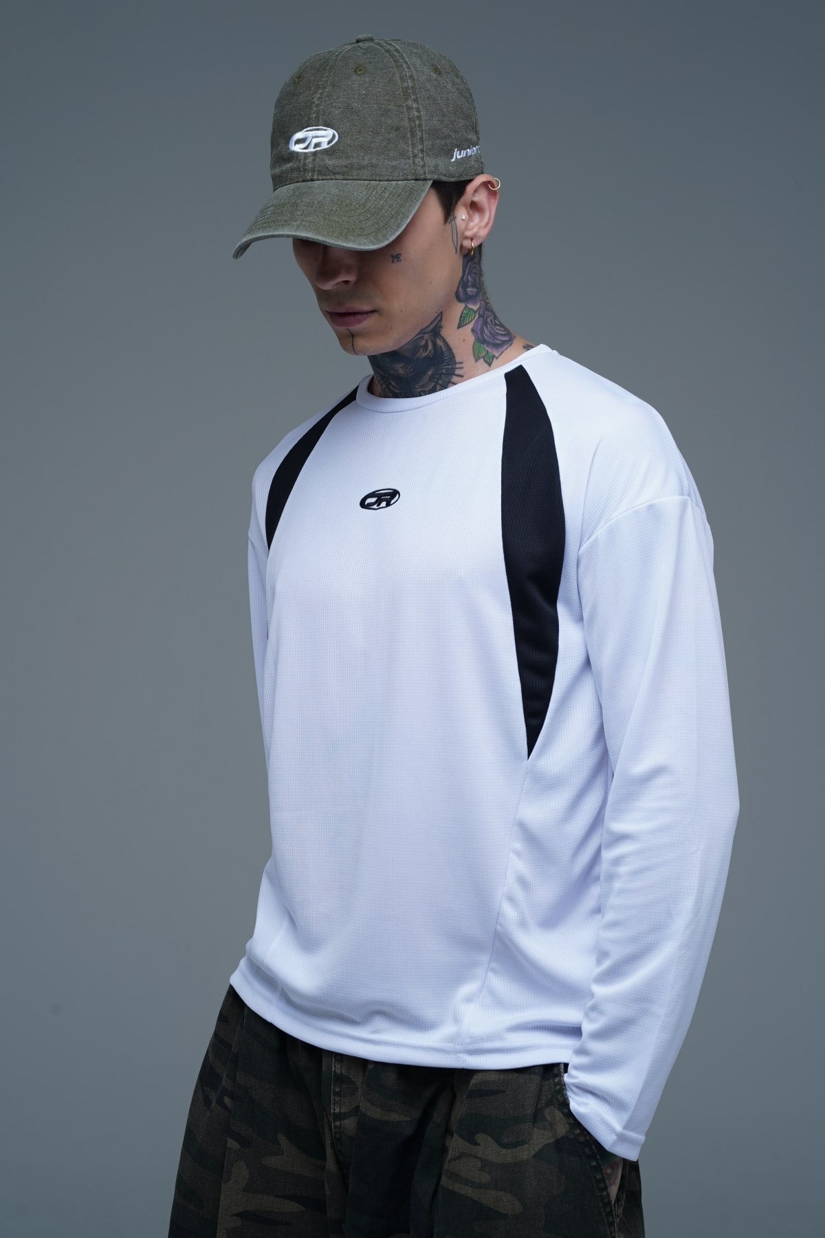 JR Nakışlı Uzun Kollu Beyaz Forma Tshirt
