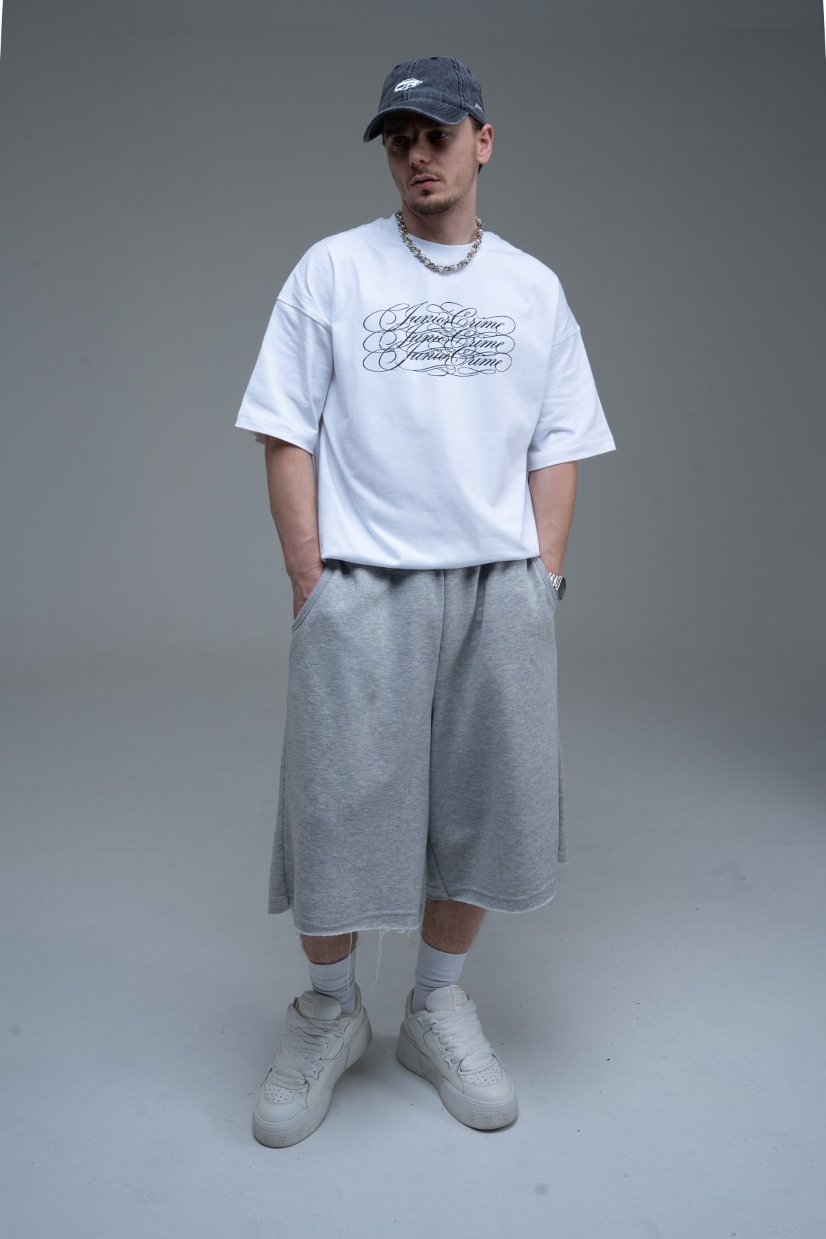 JR Signature Baskılı Beyaz Boxy Fit Tshirt