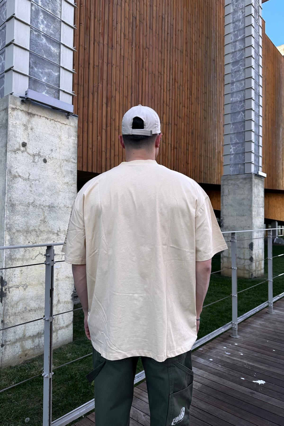 Kol Baskılı Krem Oversize Tshirt T1056