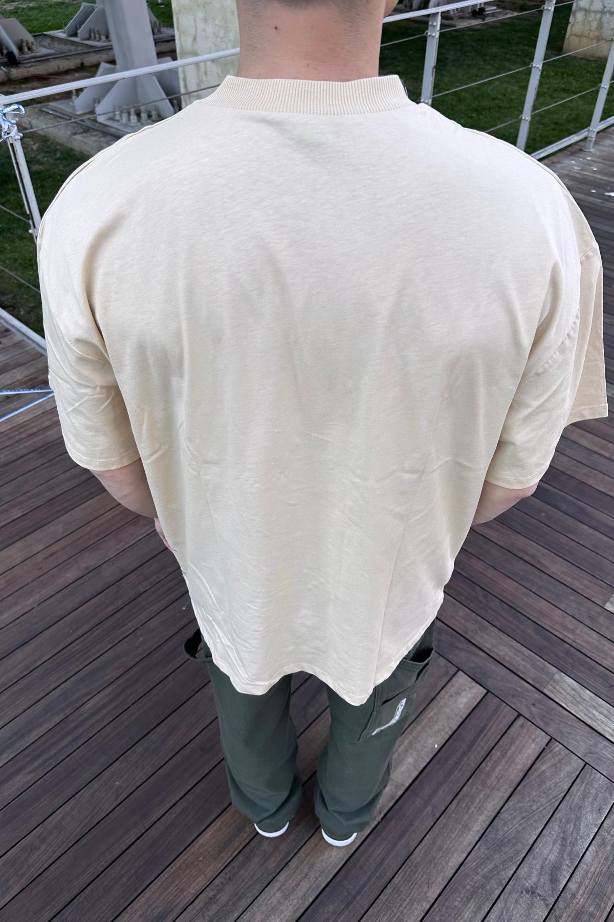 Kol Baskılı Krem Oversize Tshirt T1056