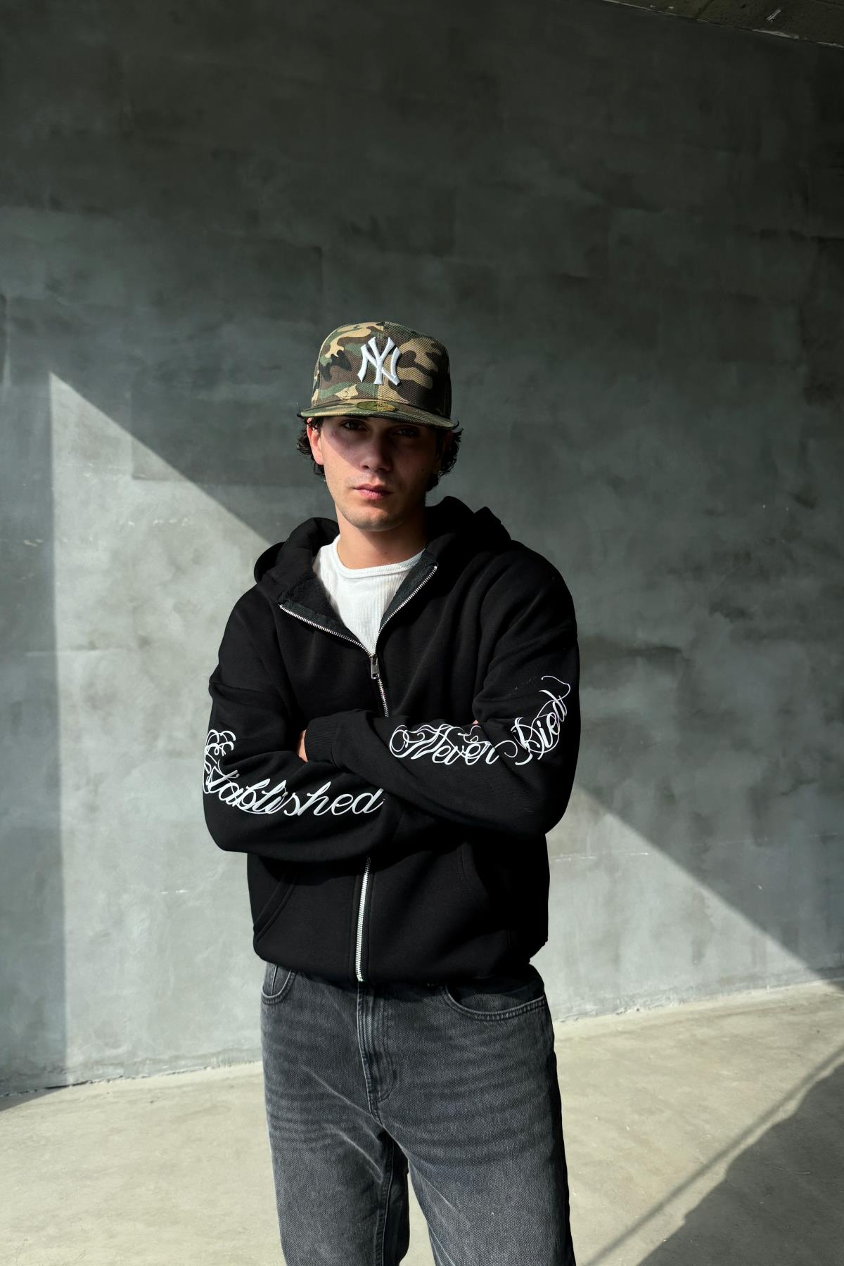 Kol Baskılı Siyah Oversize Zipper Sweatshirt SR01