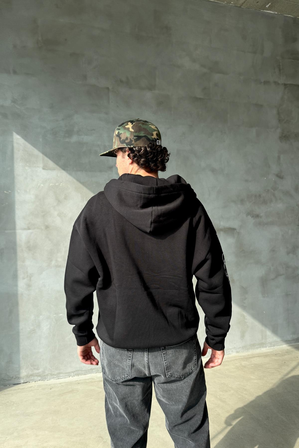Kol Baskılı Siyah Oversize Zipper Sweatshirt SR01