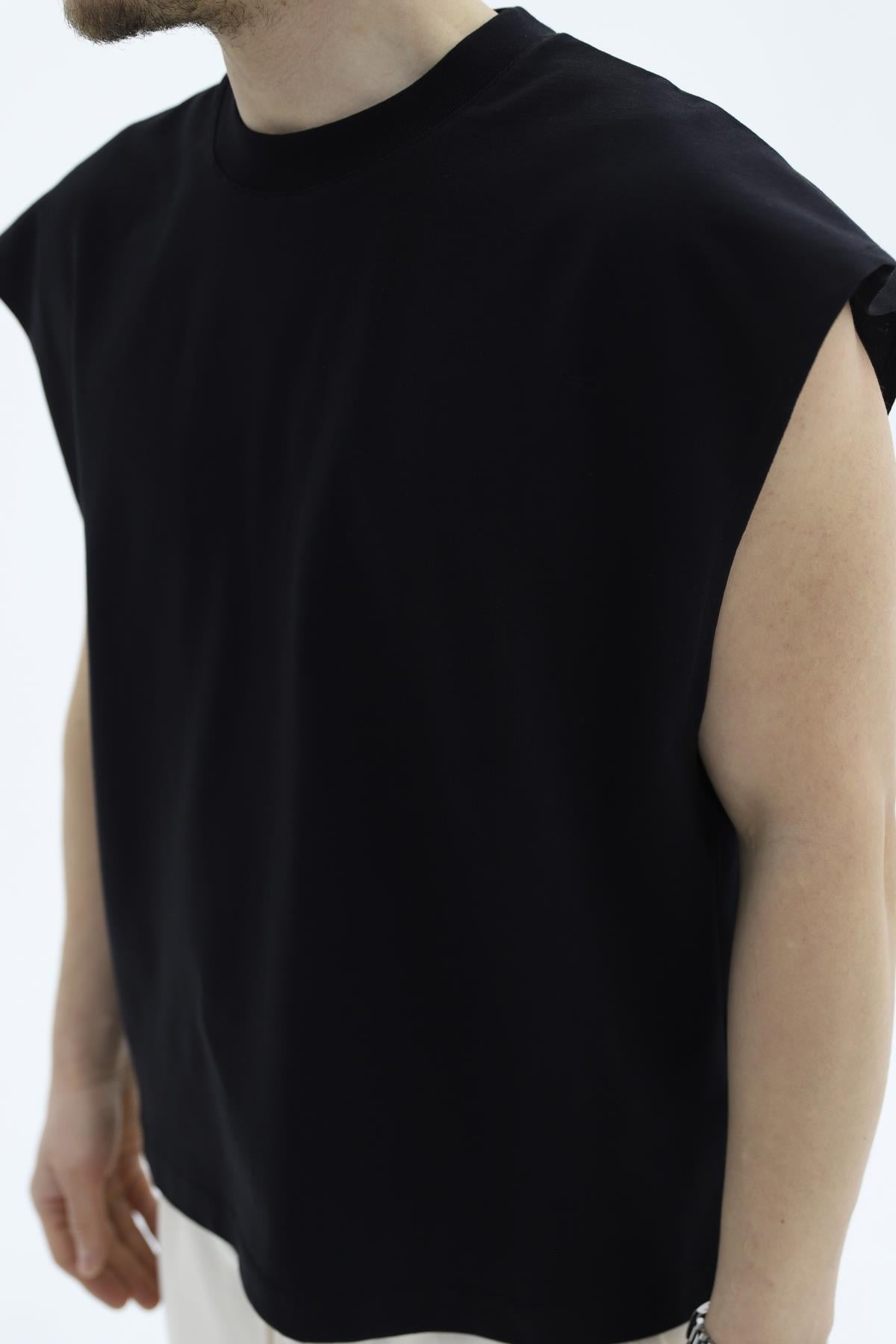 Kolsuz Siyah Oversize Tshirt