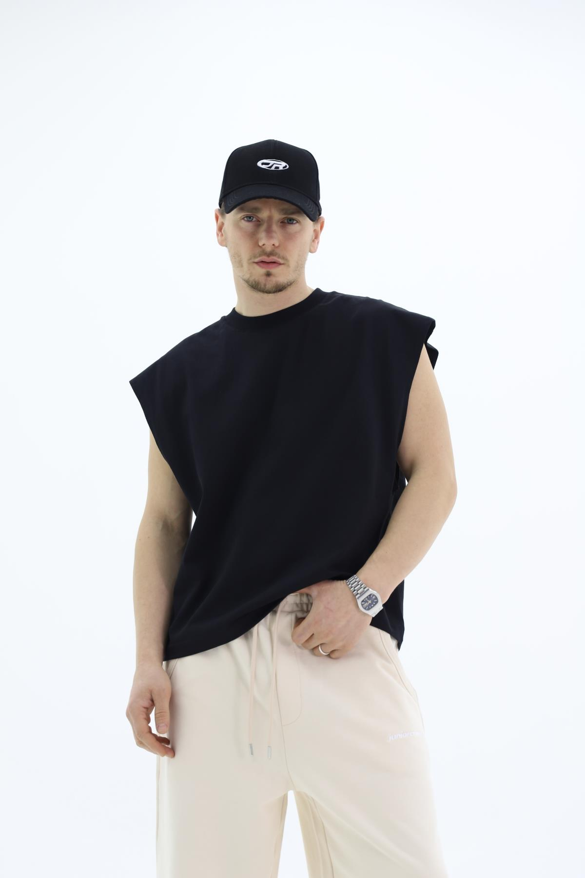 Kolsuz Siyah Oversize Tshirt
