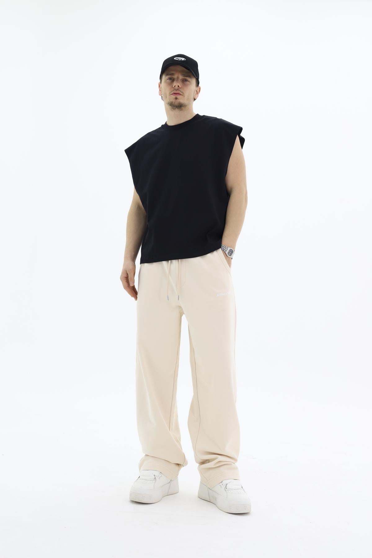 Kolsuz Siyah Oversize Tshirt