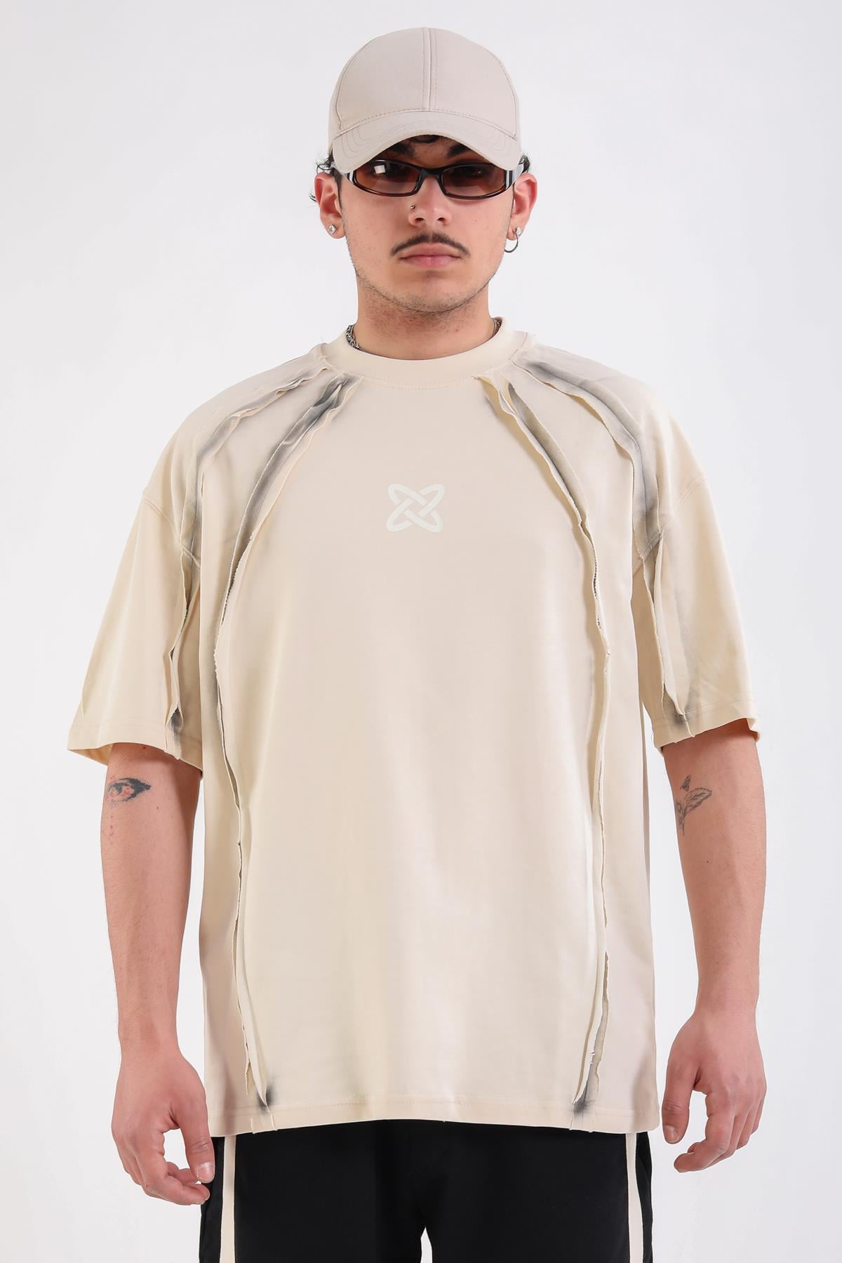 Krem Acid Wash Şerit Detay Oversize Tshirt