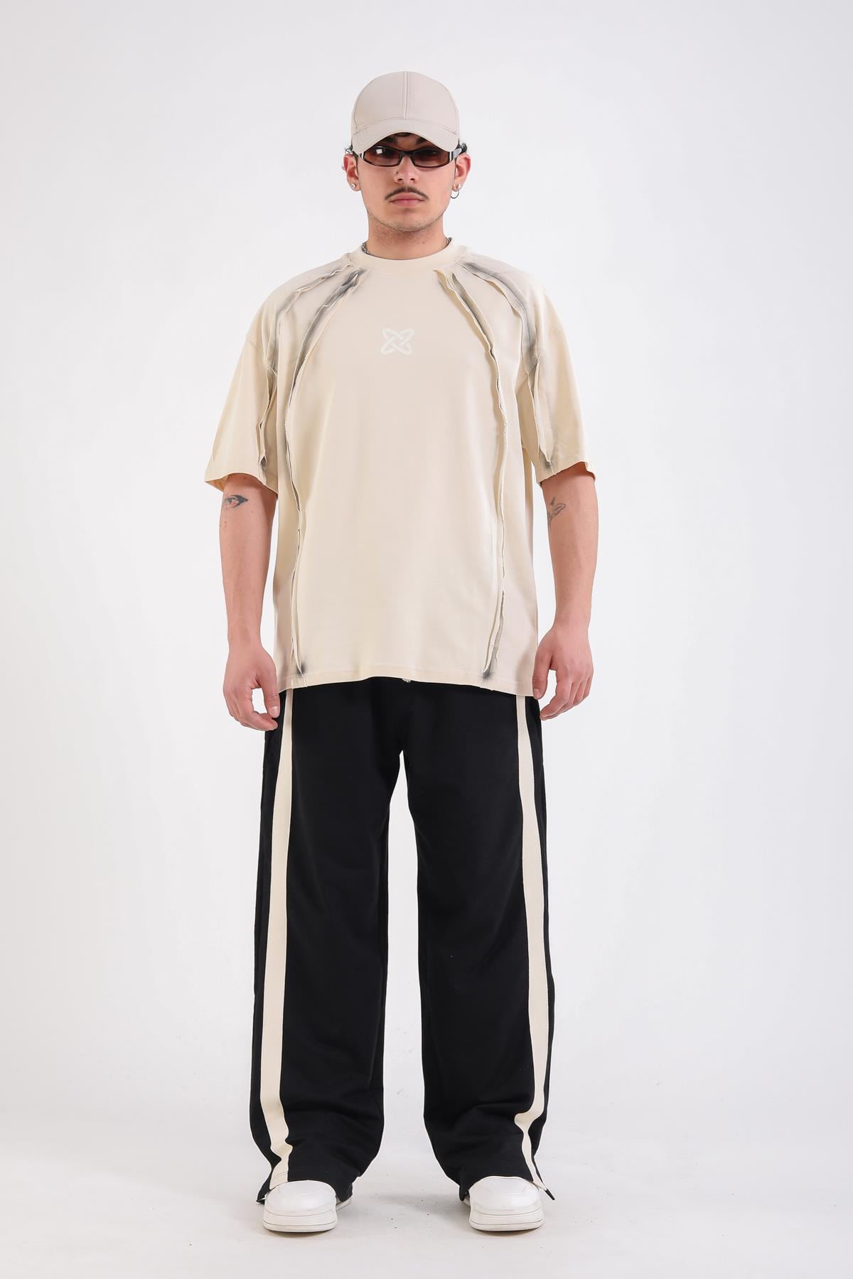 Krem Acid Wash Şerit Detay Oversize Tshirt